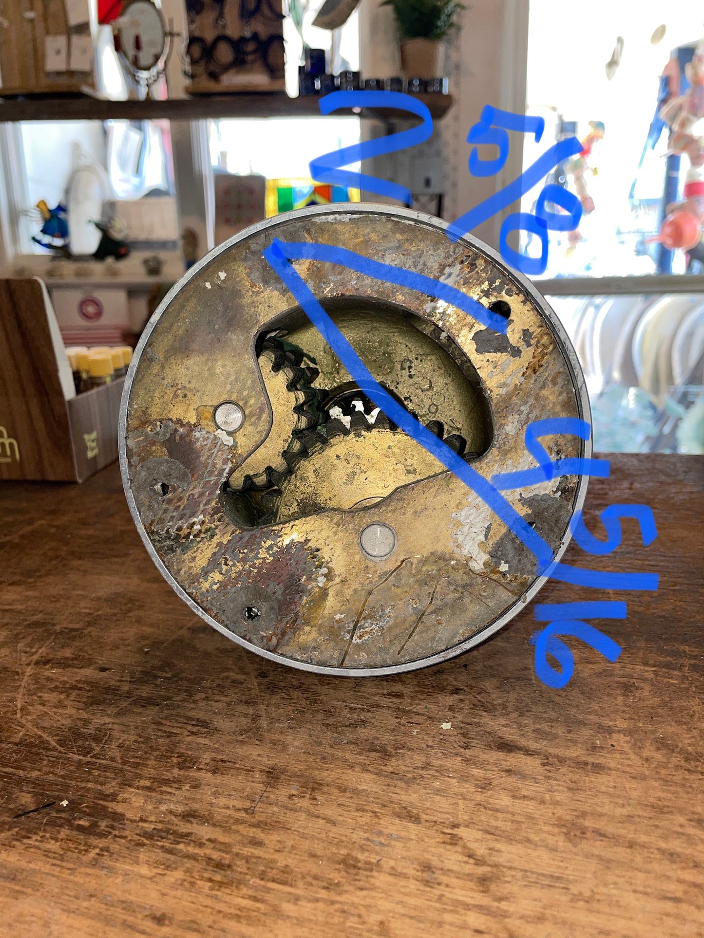 Lewmar 40 Single Speed Self Tailing Winch - Older Style
