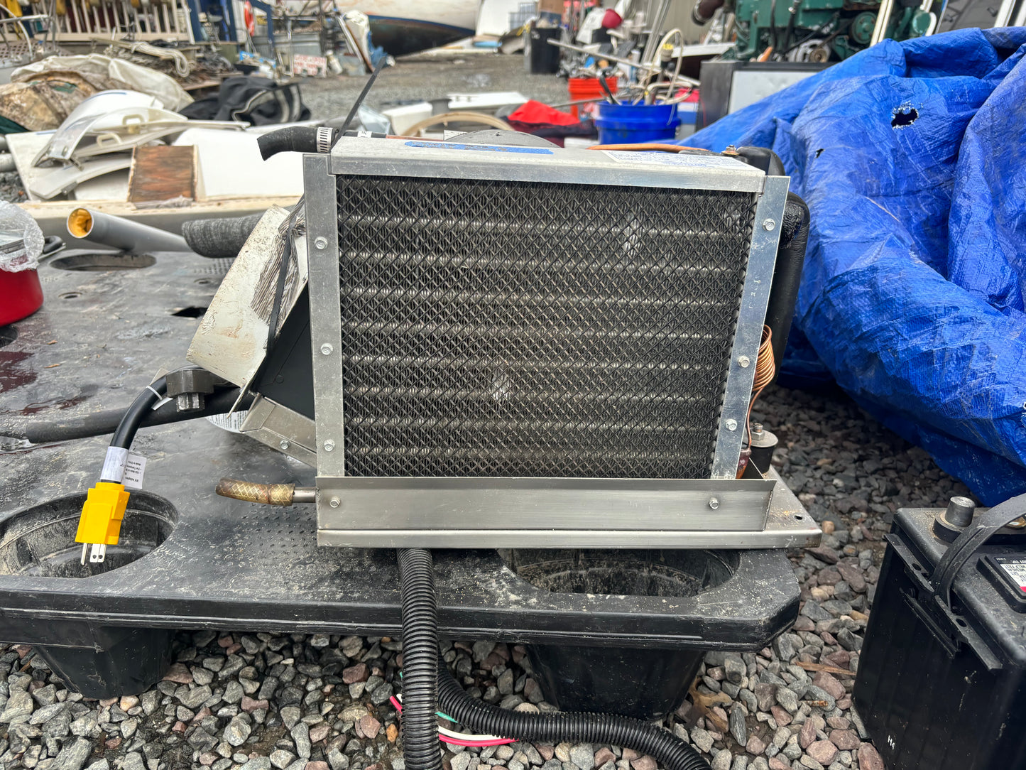 Ocean Breeze Heating/AC 10000BTU Model OB10CH