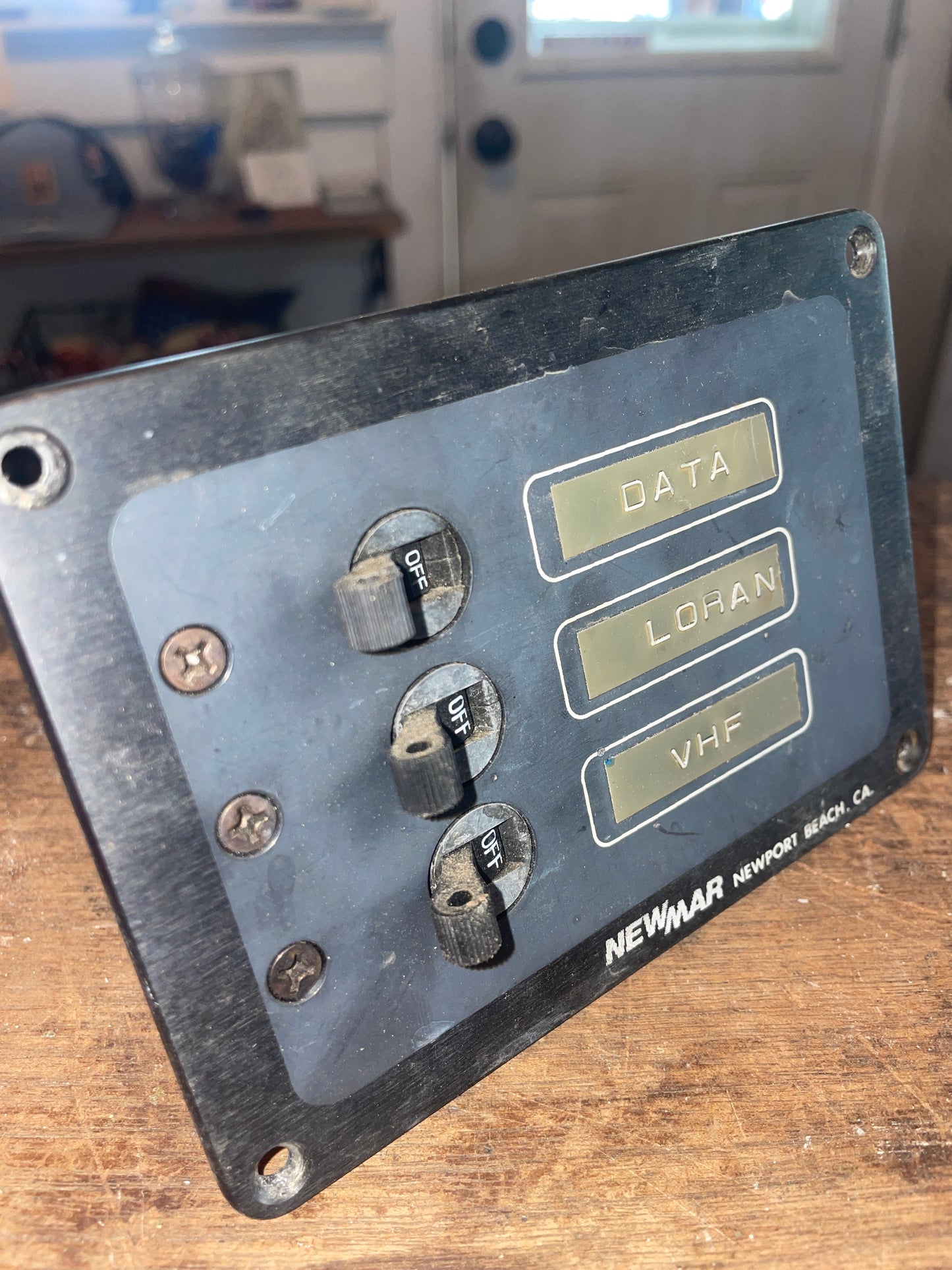 Newmar 3 Switch Electric Panel