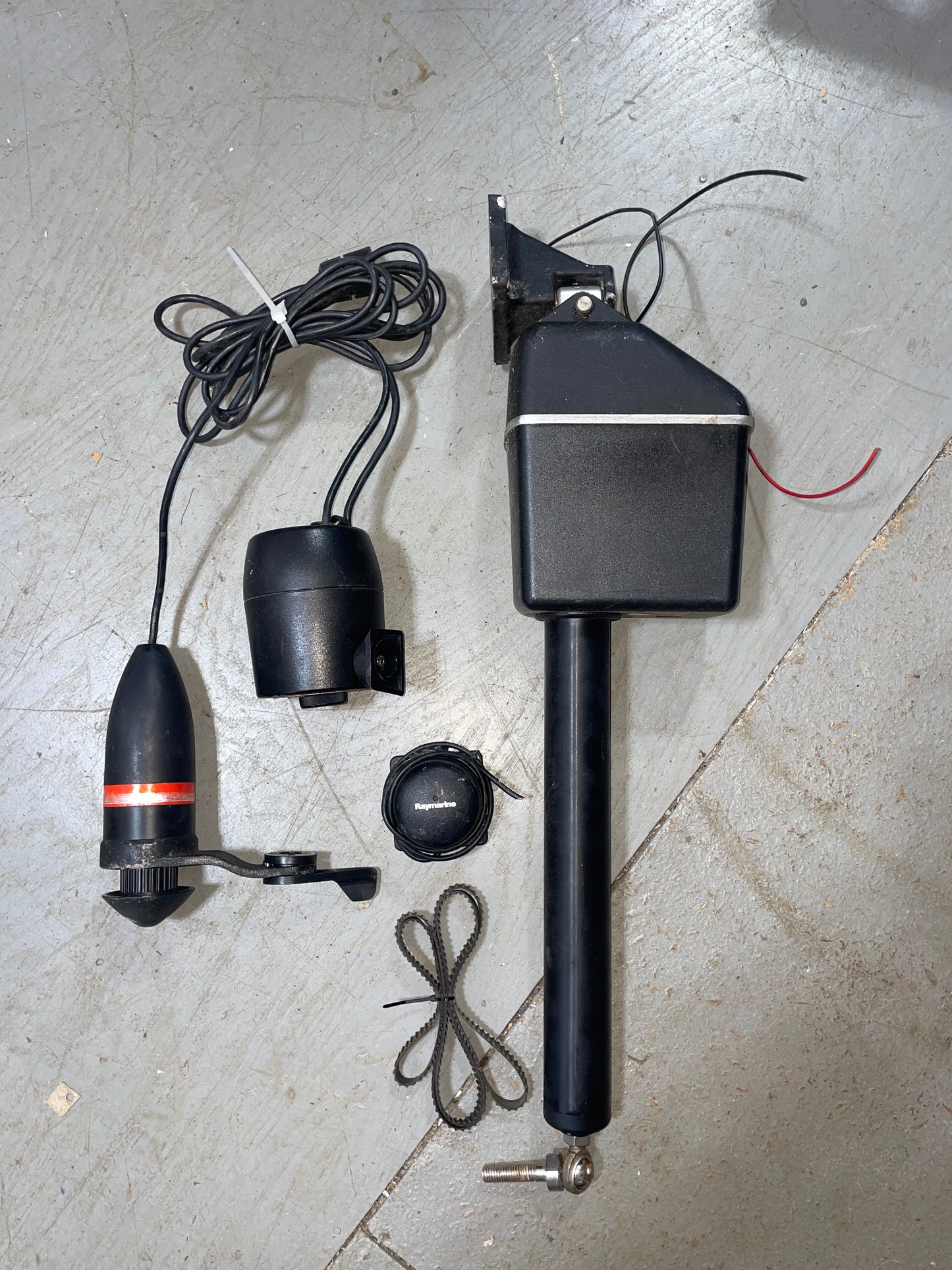 Raymarine Type 2 Linear Drive With Steering Motor, Navtech Compass & Fluxgate Compass