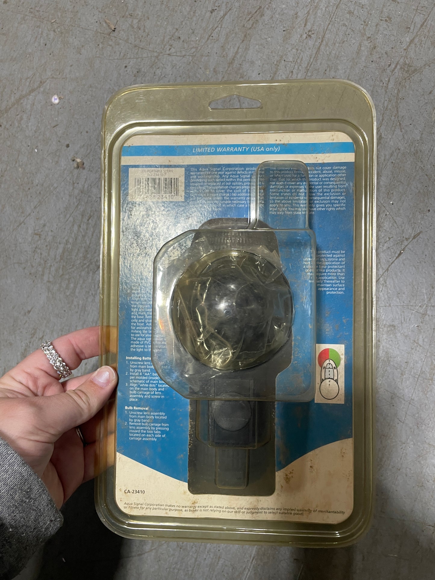 Aqua Signal Series 23 Portable Stern Navigation Light