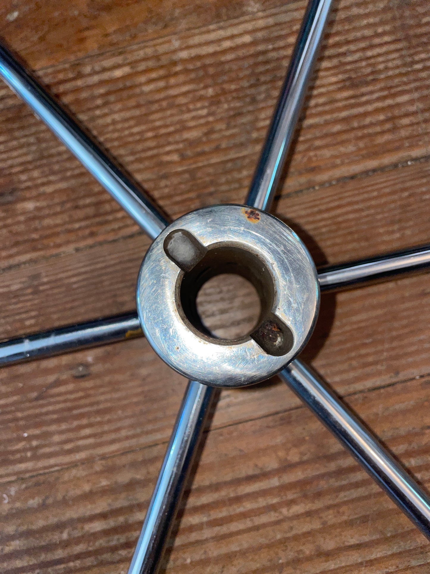 20” 6 Prong SS Wheel With 1” Shaft Hole