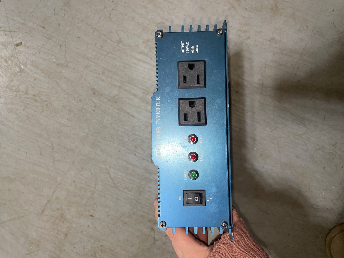 Samlex America 600 Watt Sine Wave Inverter - LIKE NEW