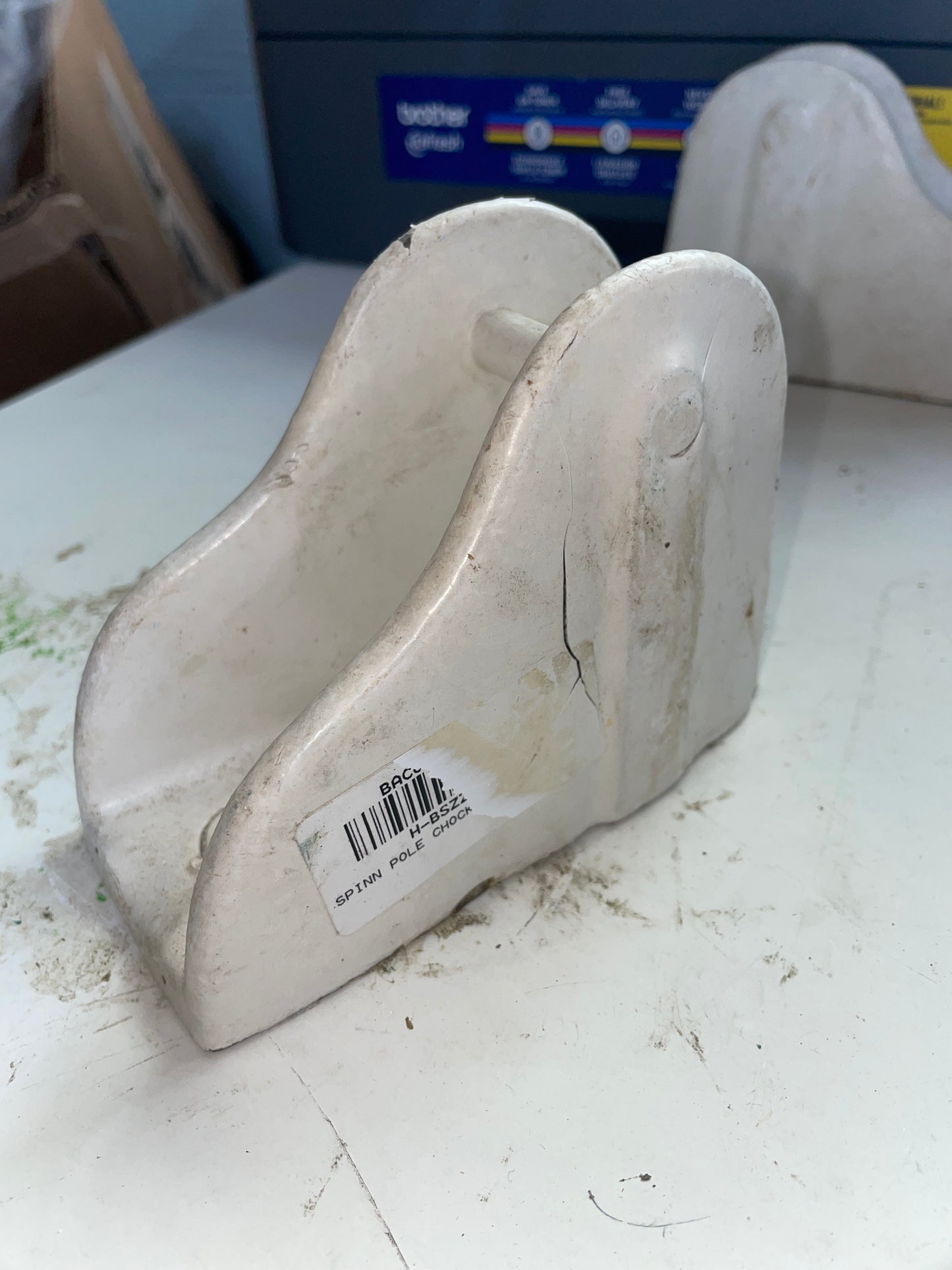 Spinnaker Pole Chock - 1 1/4” Width