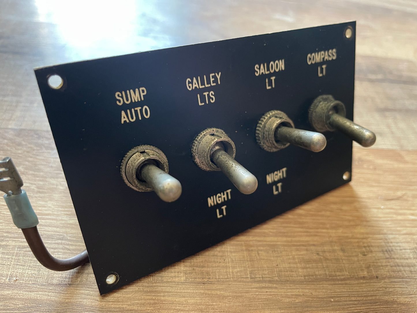 4 Switch Light Panel