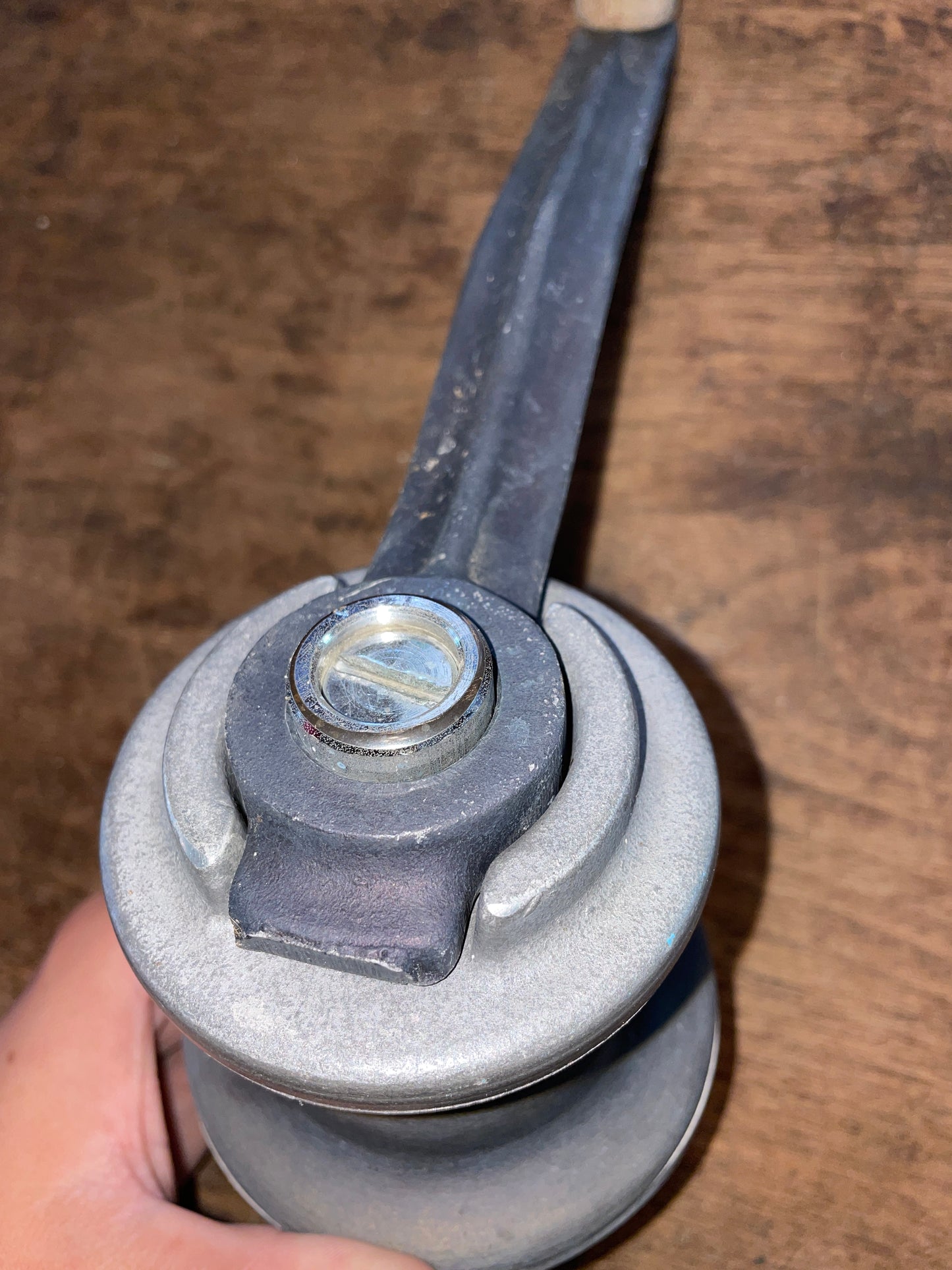 2 Speed Winch With Handle- 3 5/8” Base