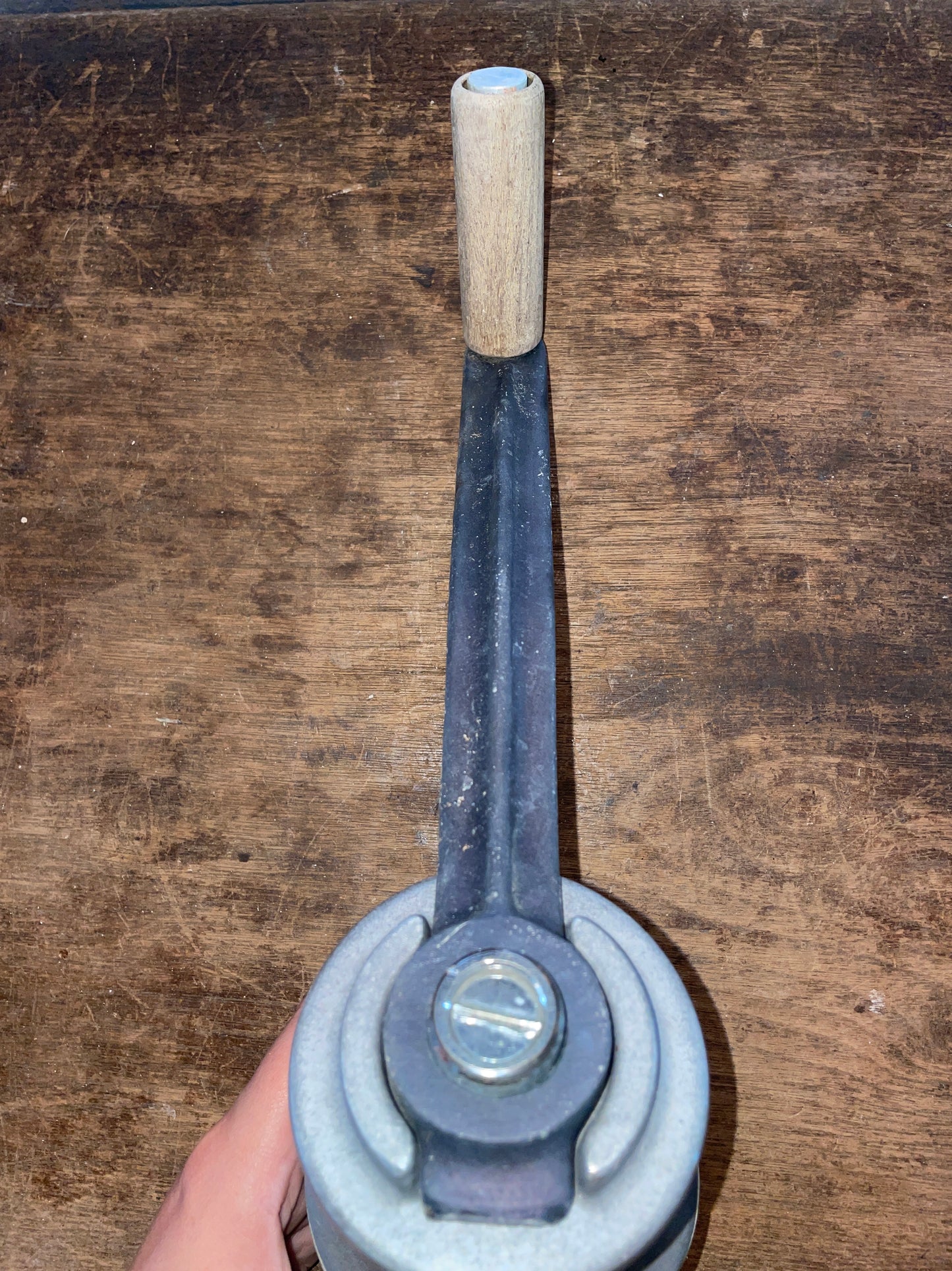 2 Speed Winch With Handle- 3 5/8” Base