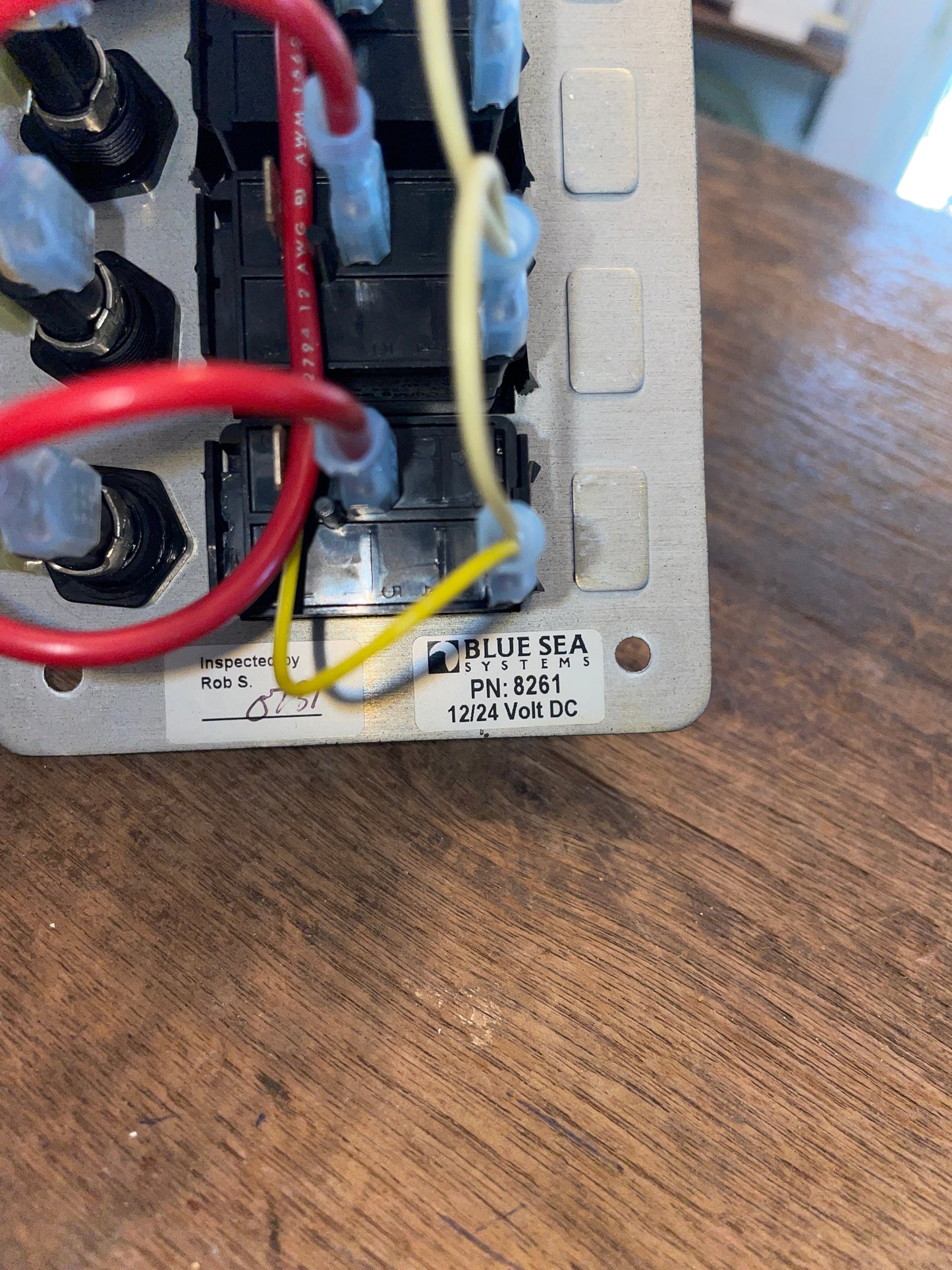 BSS 12/24 Volt DC 8 Position Waterproof Distribution Panel- NEW