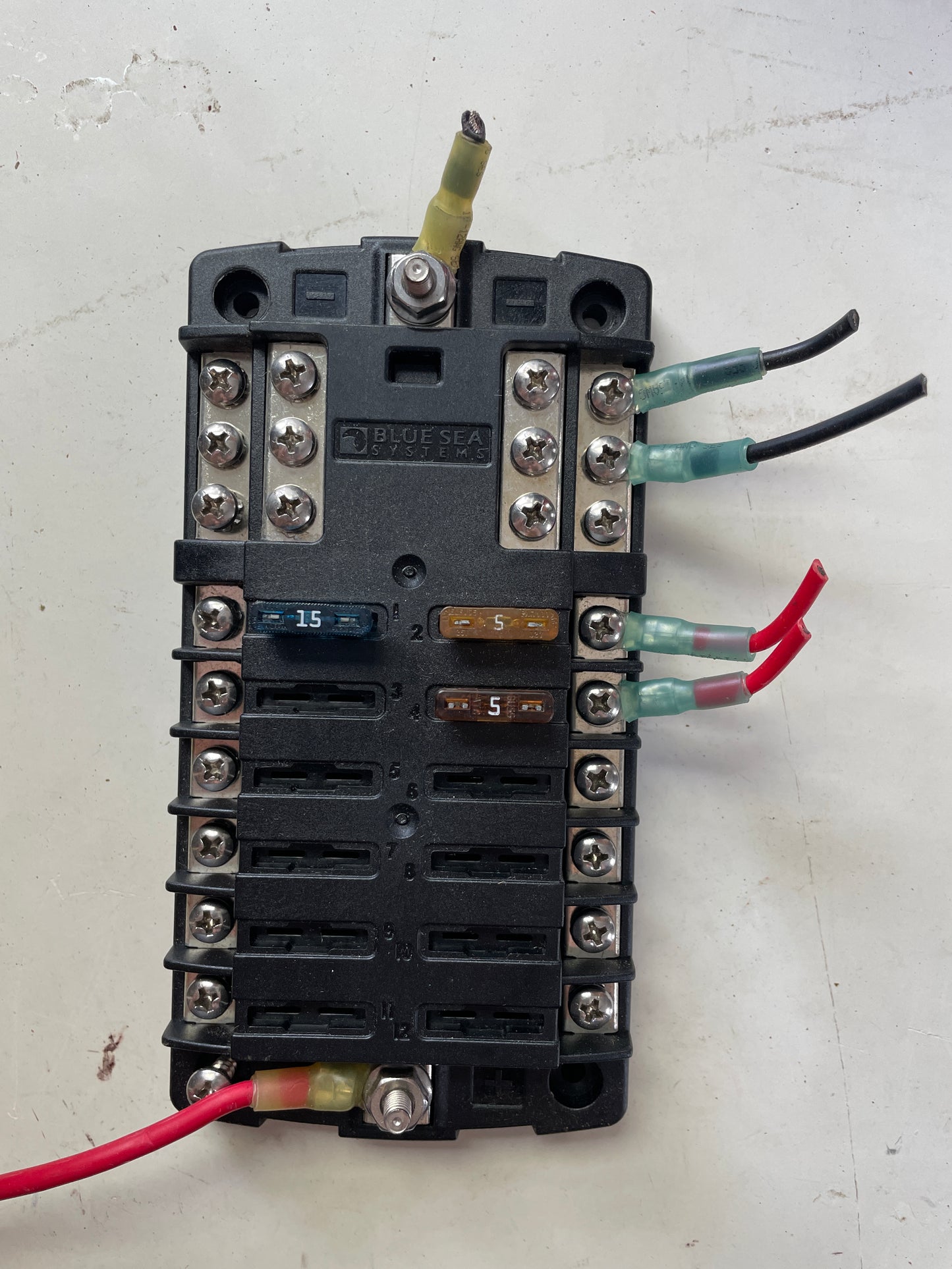 Blue Sea Systems 12 Fuse Terminal Buss