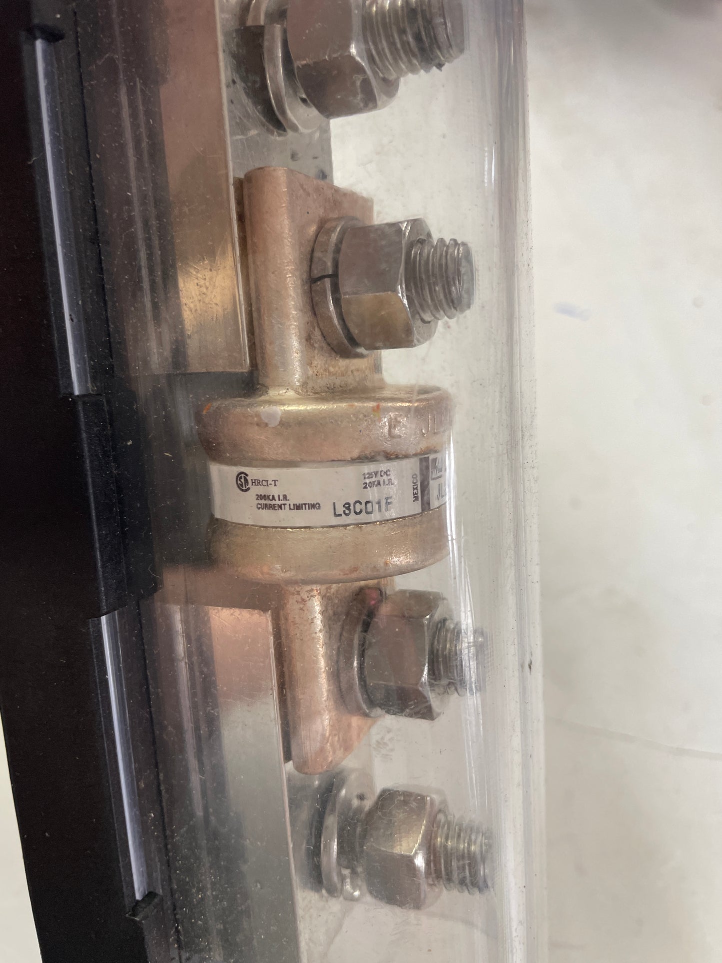 DELTEC CO. 4 Buss Terminal With Little-fuse JLLN500 Fuse