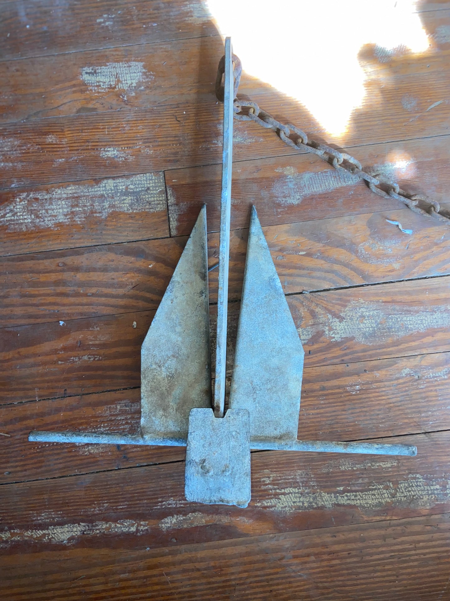 4LB Anchor With 6’ Of Small Chain