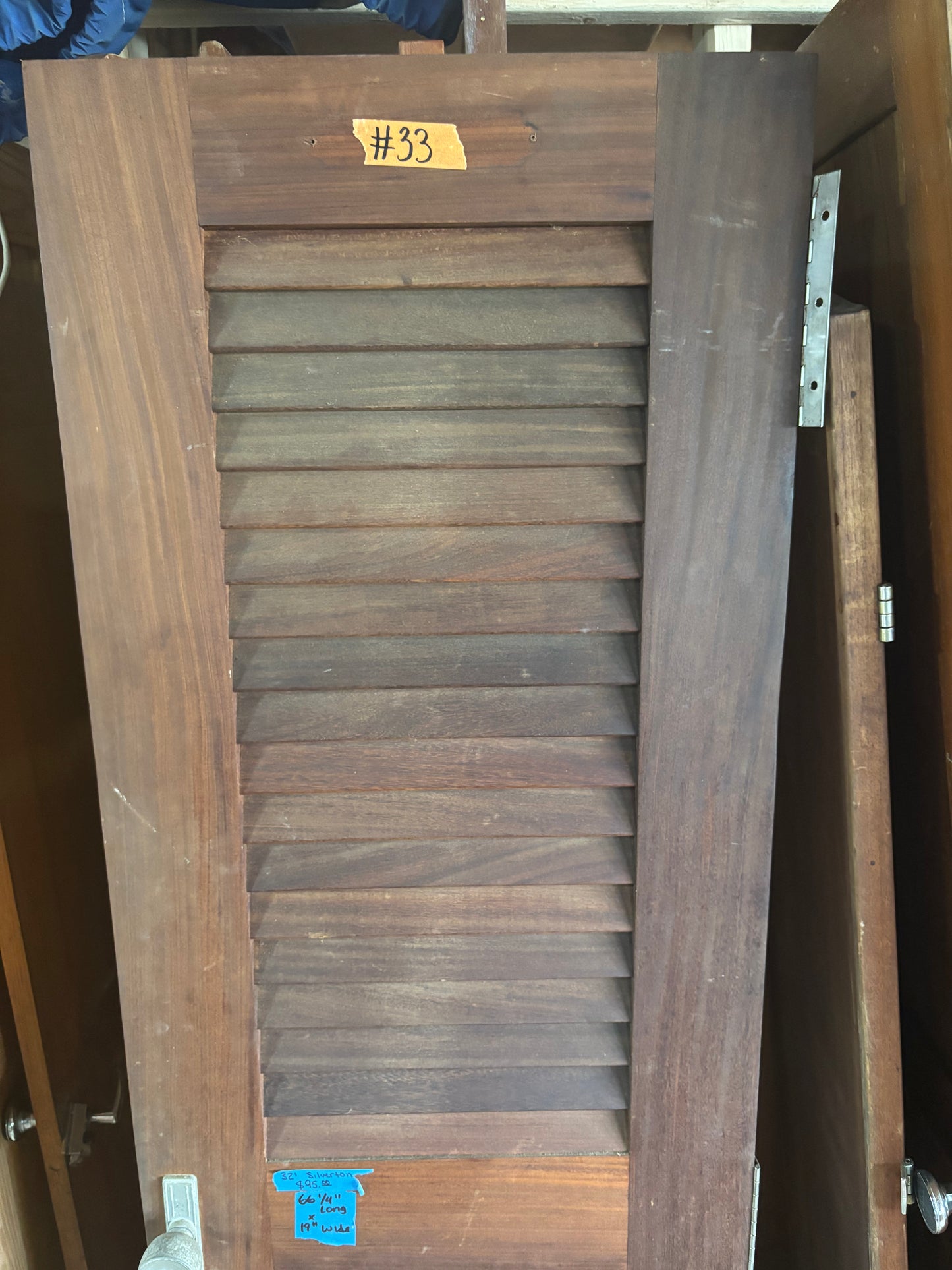 Silverton 32 Louvered Interior Door - 66 1/4" x 19"-- #33