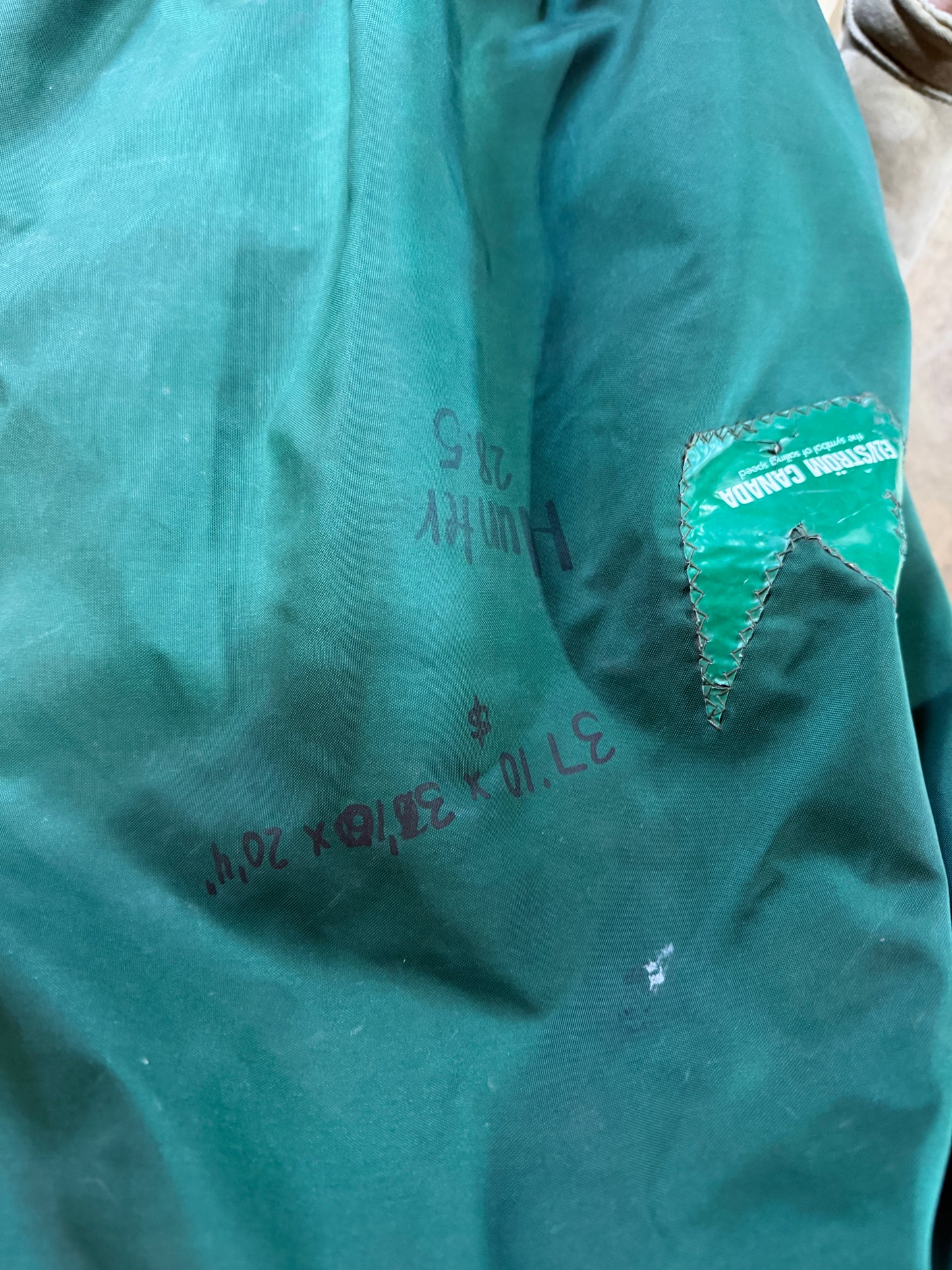 Hunter 28.5 Spinnaker - 37’10” x 37'10” x 20’4”