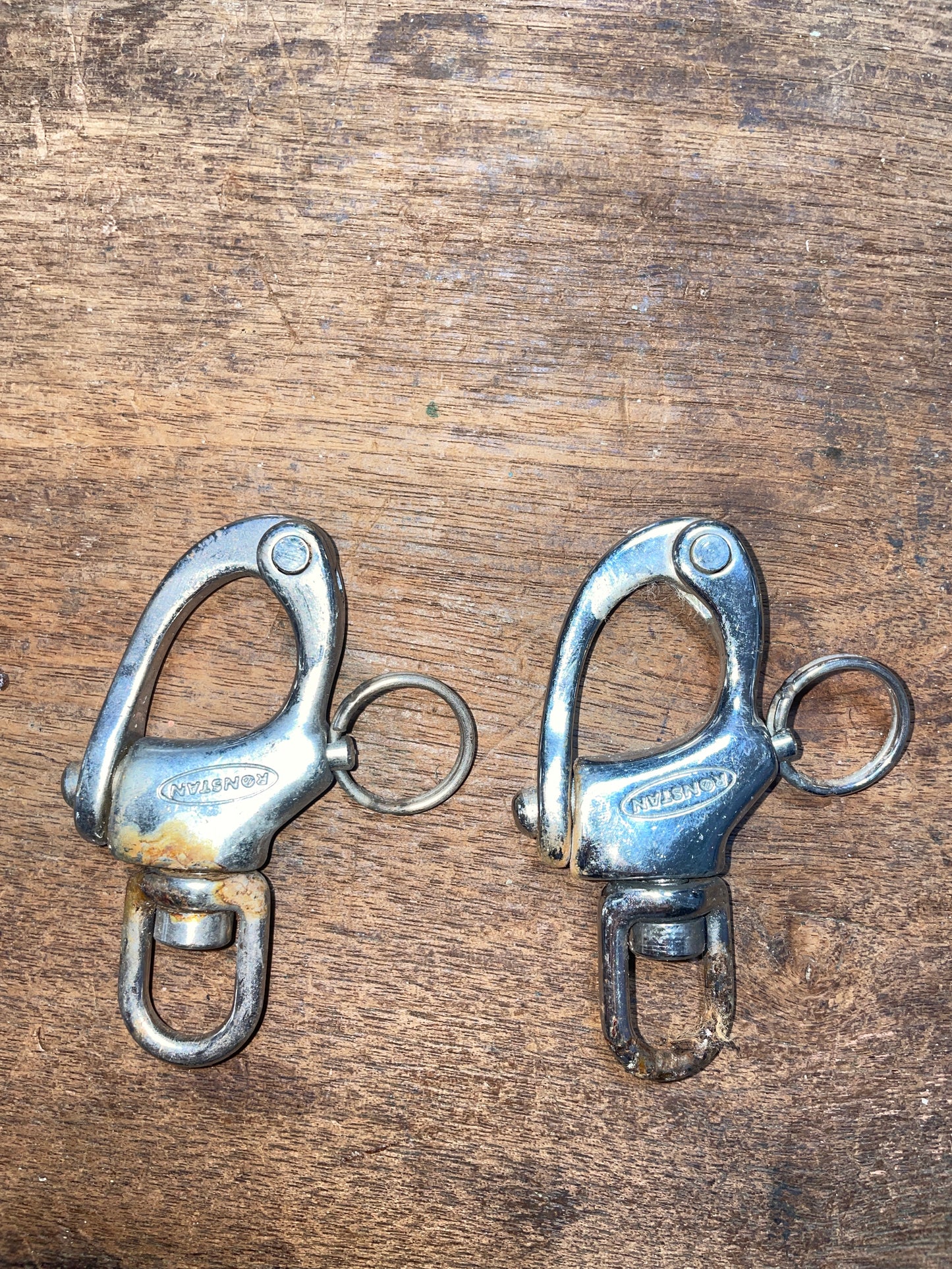 PAIR Stainless Steel Ronstan Swivel Bail Shackles - 7/16” Bail