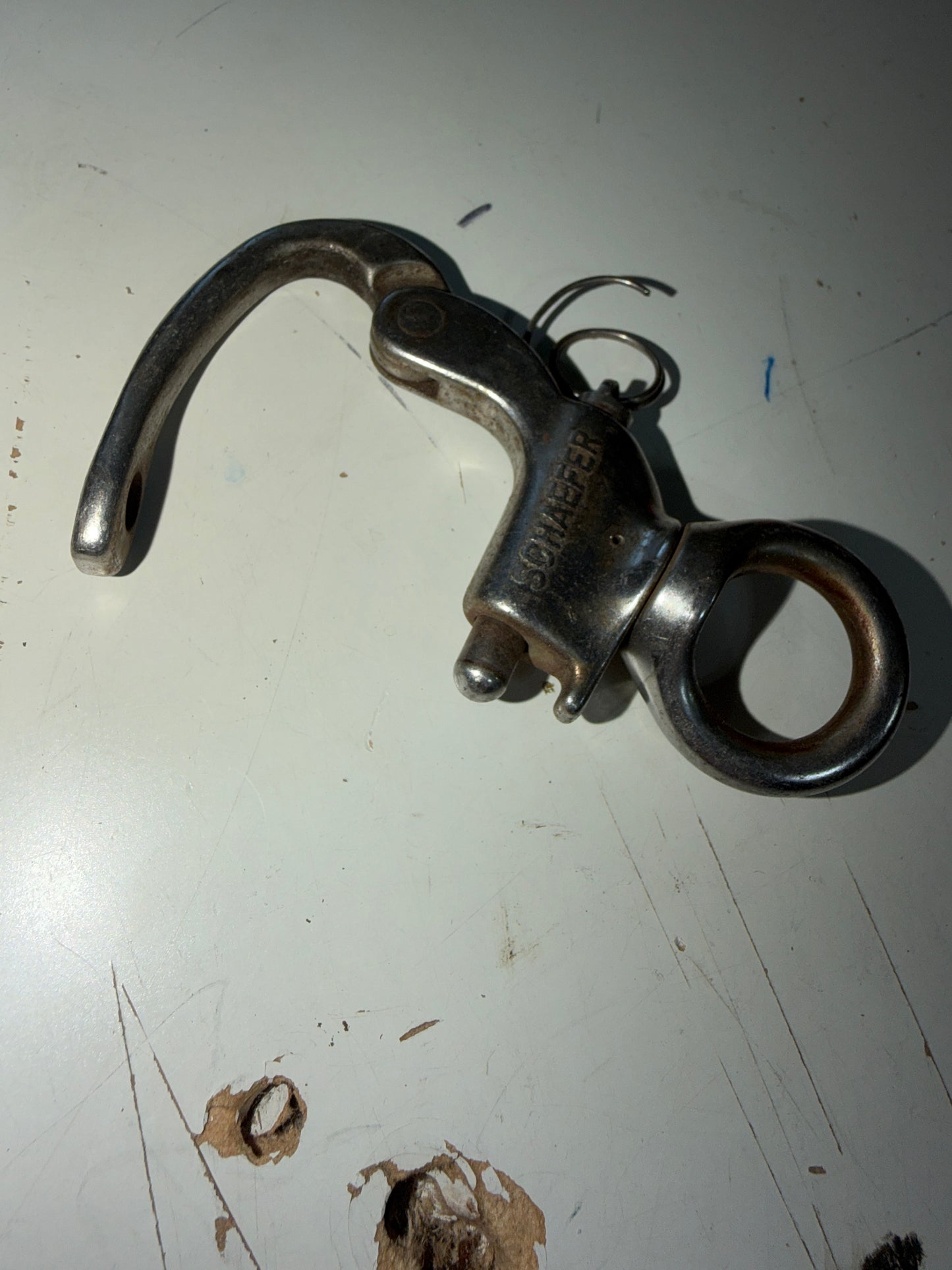 Schaefer Swivel Bail Shackle - 3/4" Bail