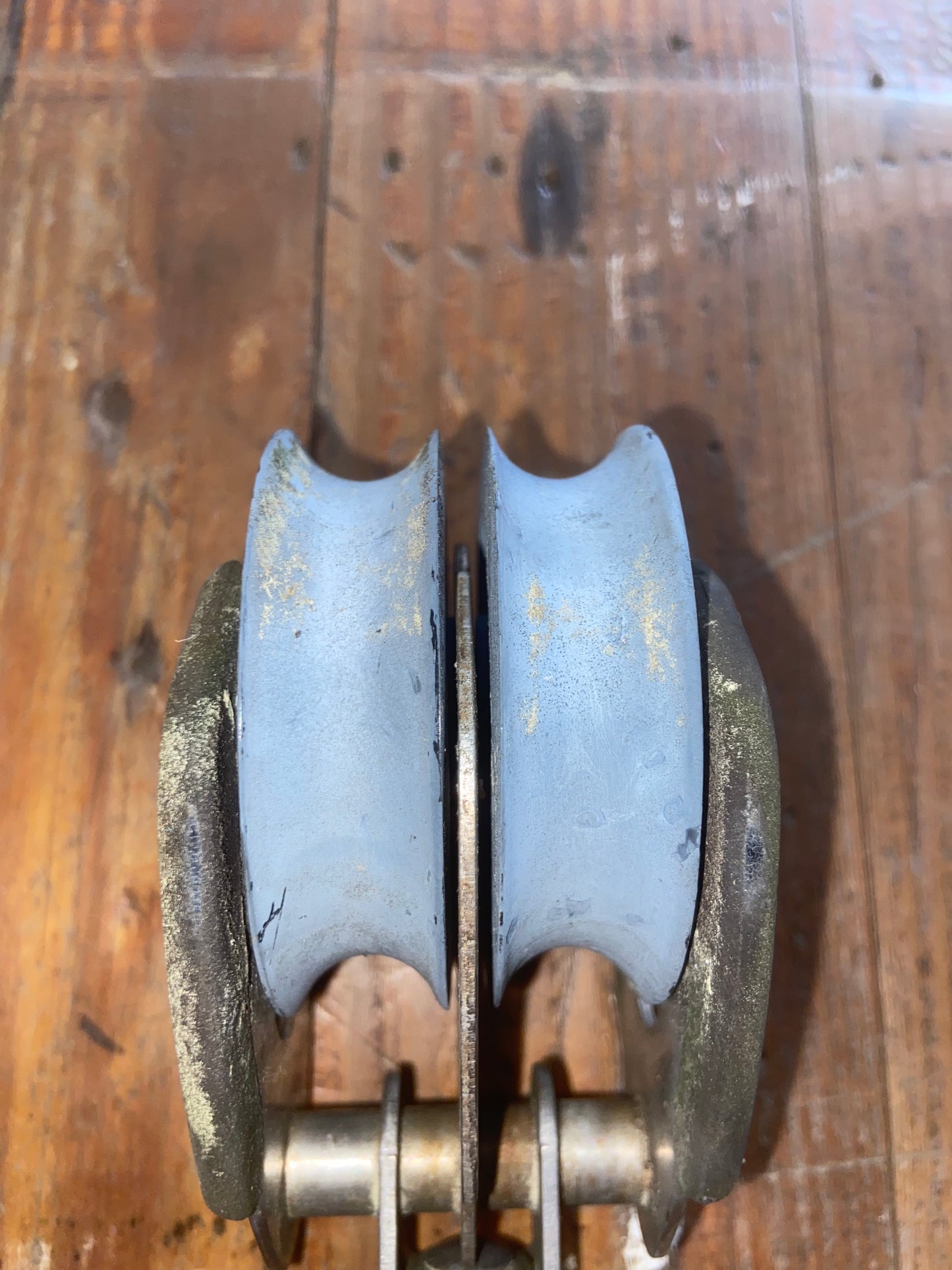 Fico Double Swivel Block 2 1/2” Sheaves- 9/16” Line