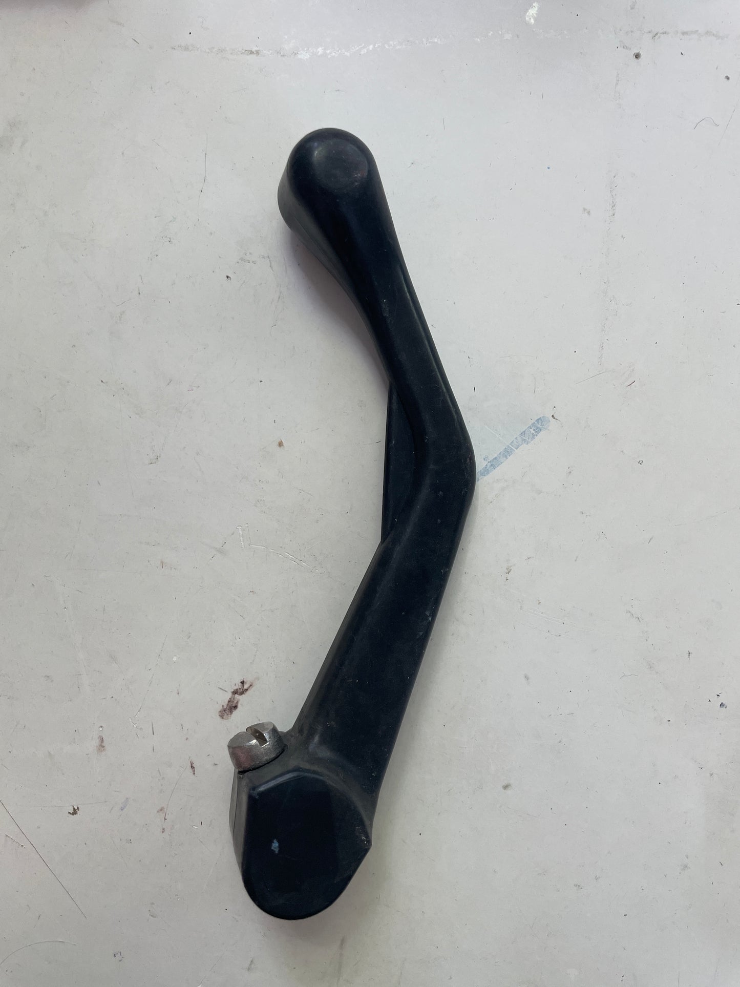 Standard Black Plastic Handle For Pedestal