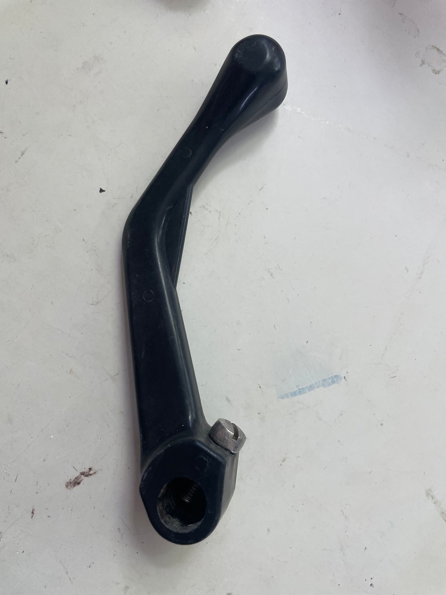 Standard Black Plastic Handle For Pedestal