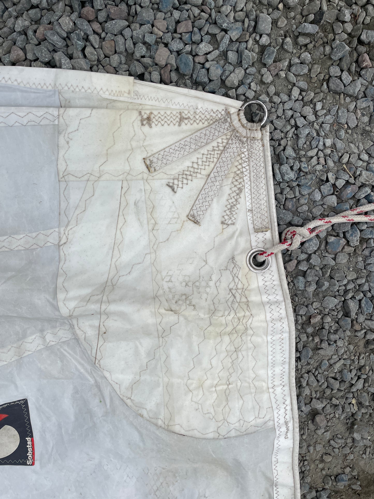 Main Sail- 39’3” x 36’6” x 14’1”