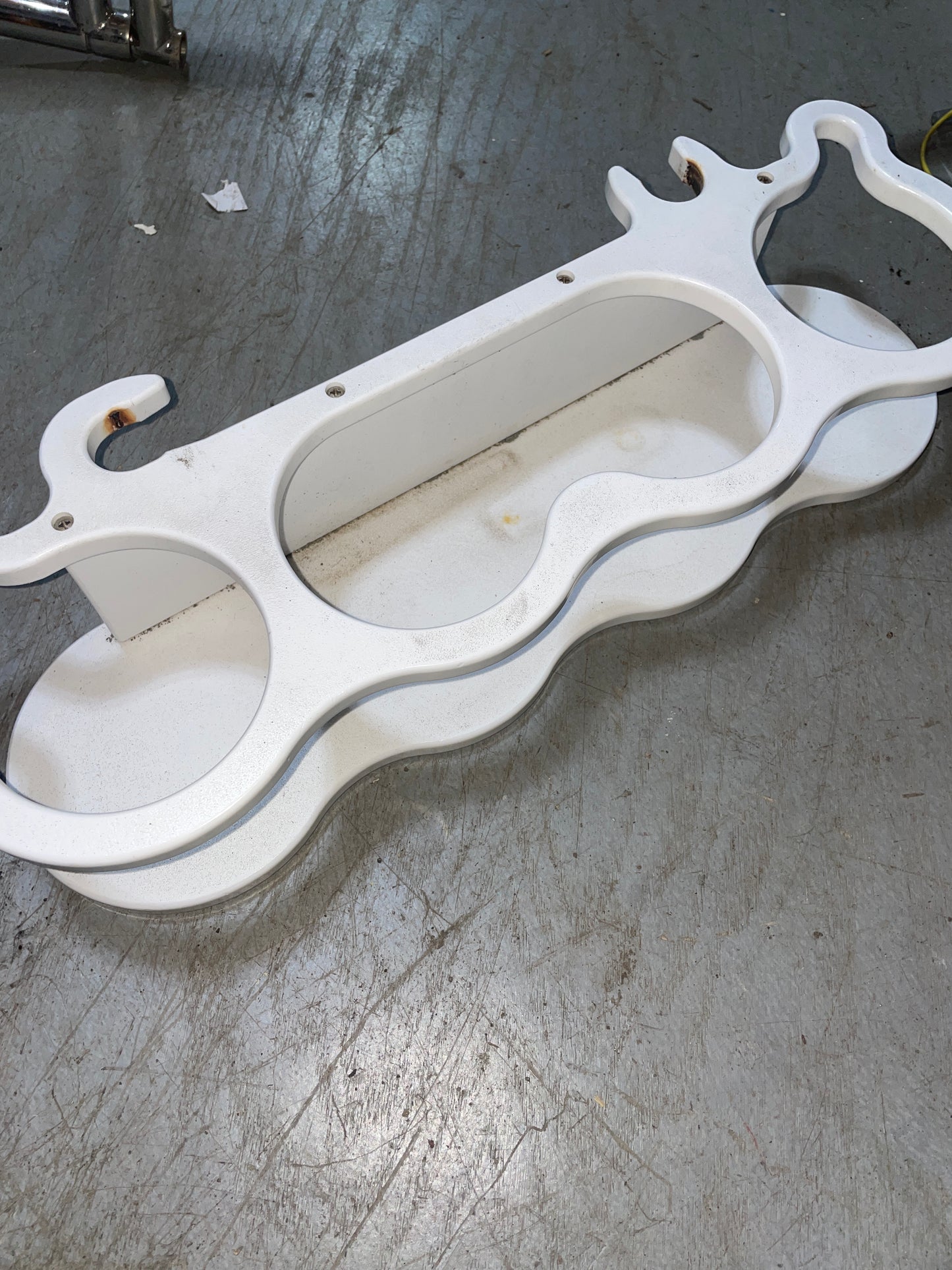 Poly White Edson 4 Cup Holder - 9.5” Pedestal Guard