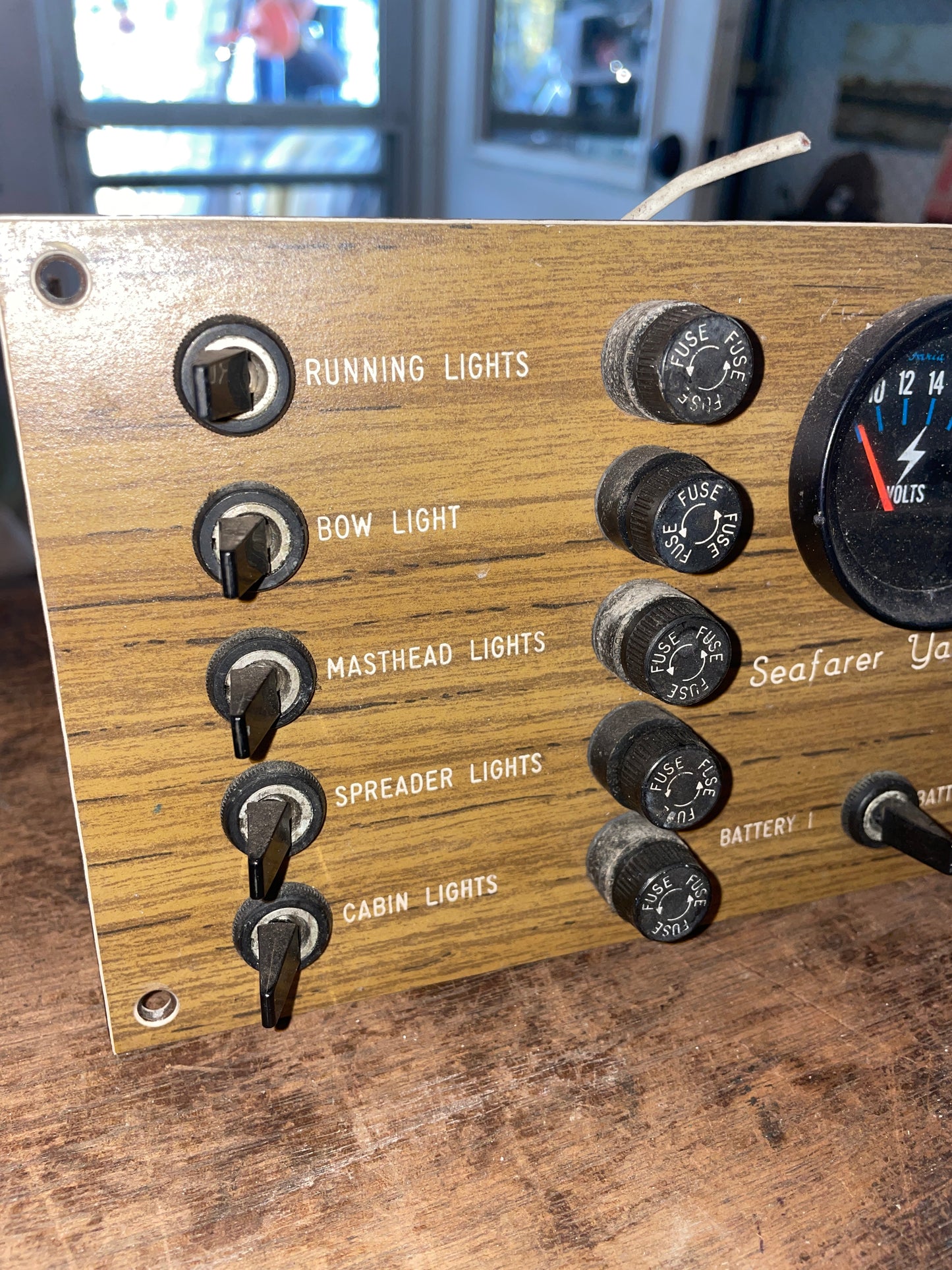Seafarer Yachts 10 Switch Panel