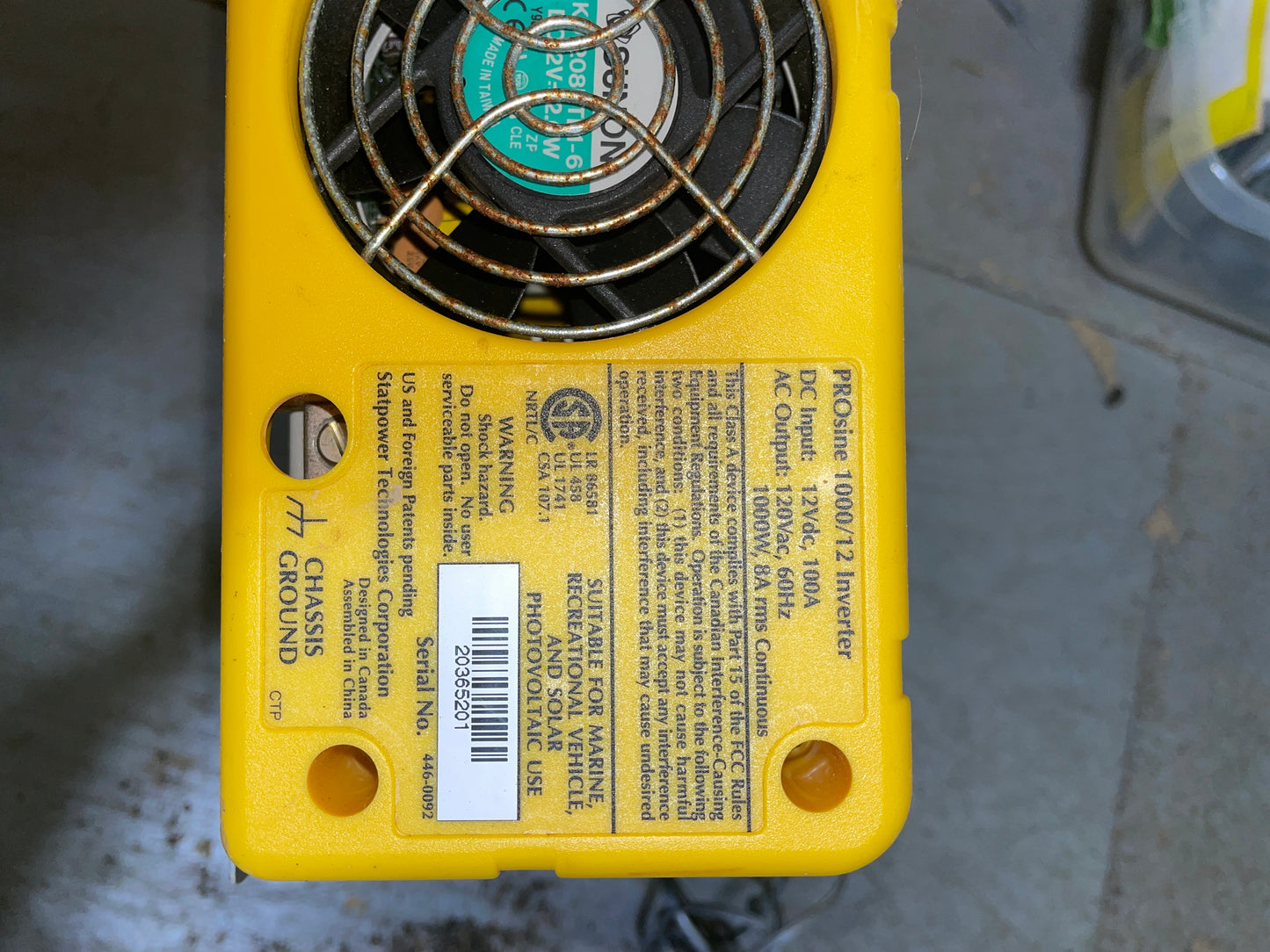 Xantrex Prosine 1000 Watt Inverter WITH Switch