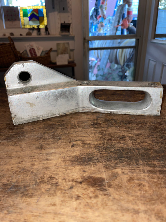 Angled Chock Rear In Rail Guide- Sabre 42