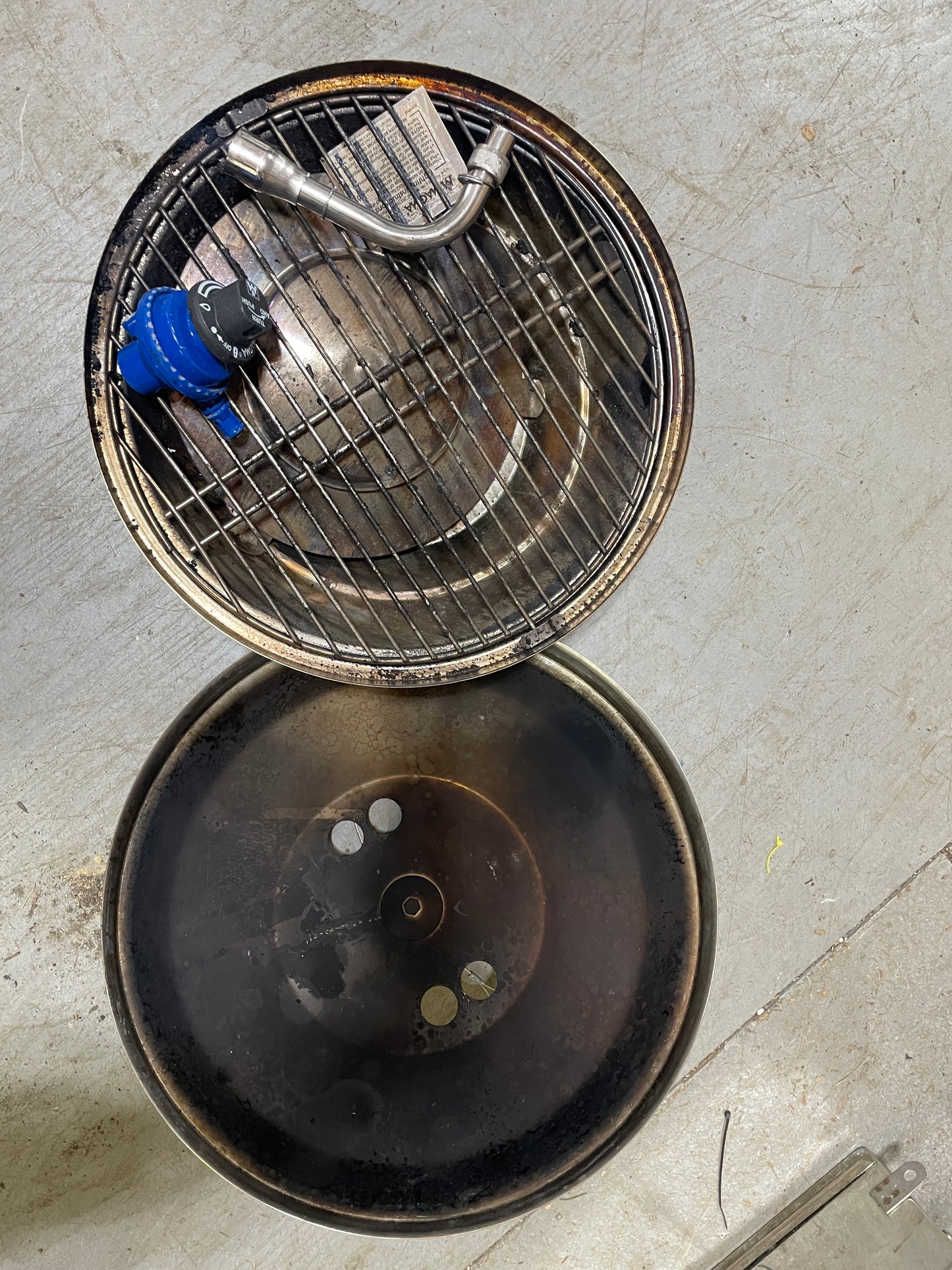 Standard Magma Grill With Regulator And Venturi Tube