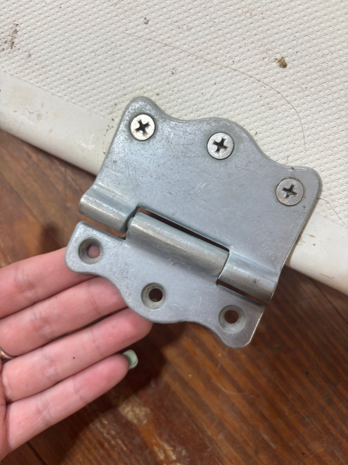 Fiberglass Anchor Locking Door OFF ALBERG 30 #180