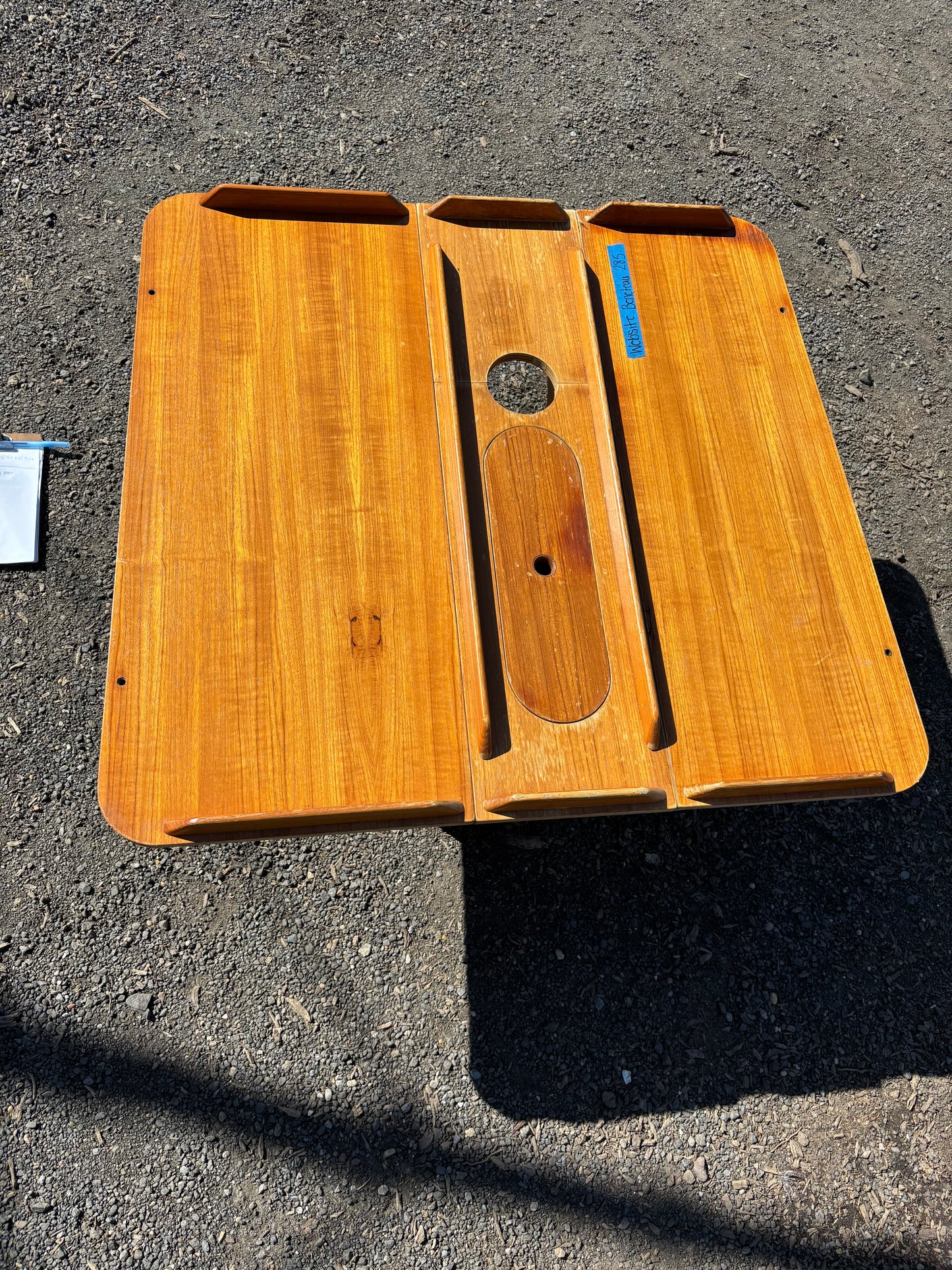 Beneteau First 285 Saloon Table With Mounting Post