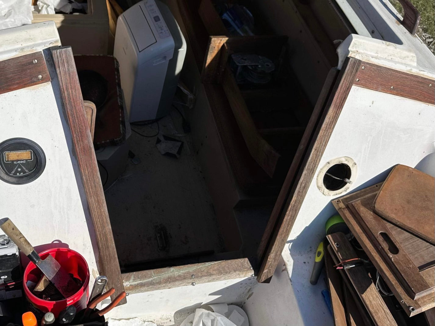 Catalina 25 Companion Way Slides #11