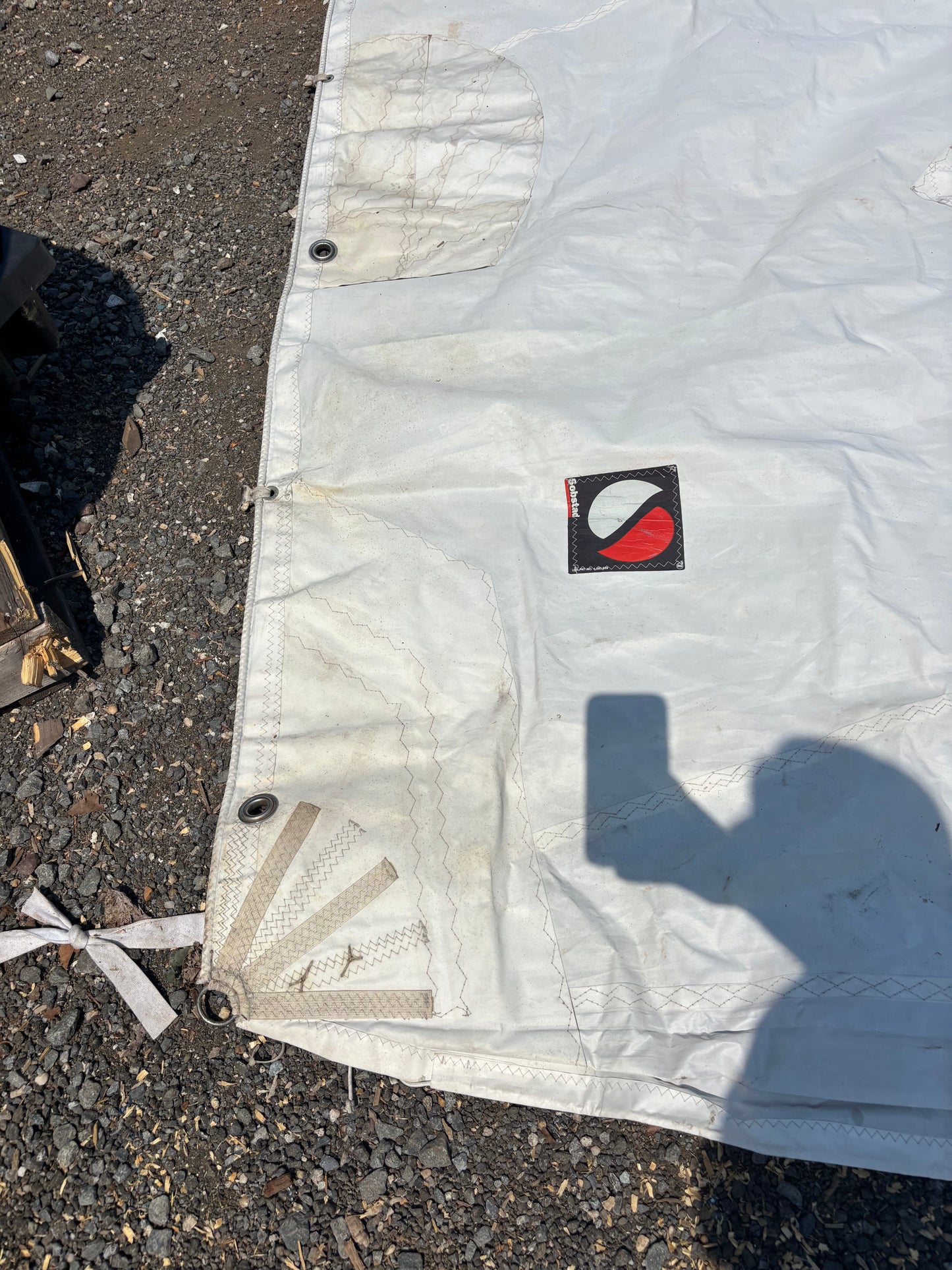 26’3” Luff x 28’5” Leech x 9’7” Foot Mainsail
