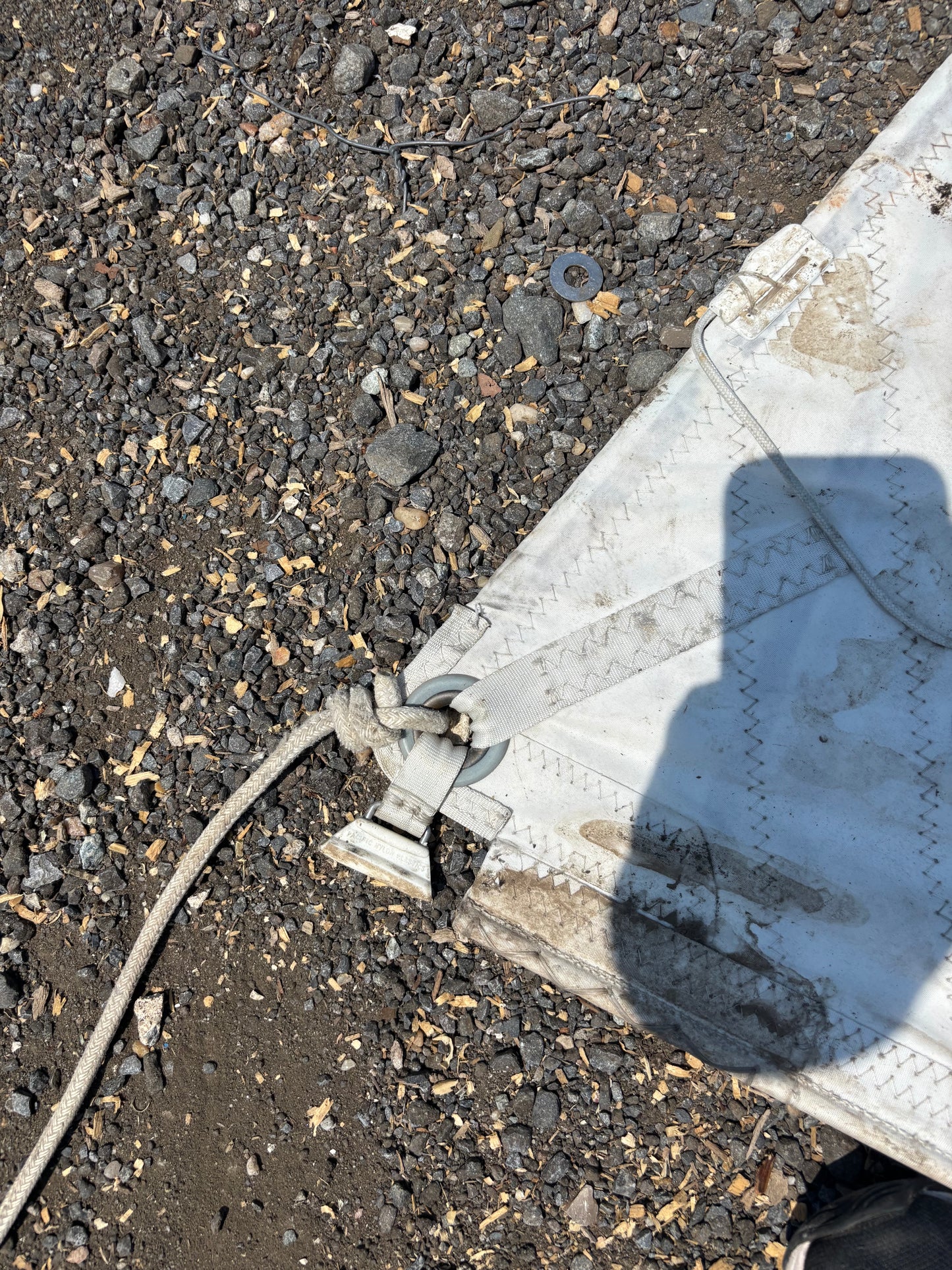 23’10” Luff x 25’3” Leech x 9’2” Foot Mainsail