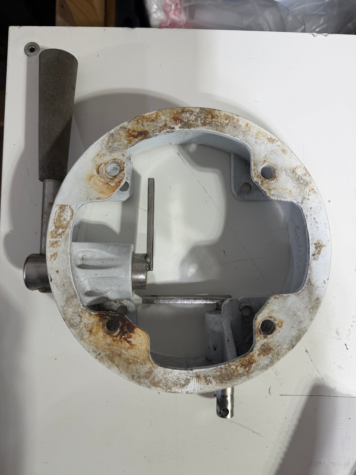 Edson C-185 Pedestal Collar With Single Handle - 7”