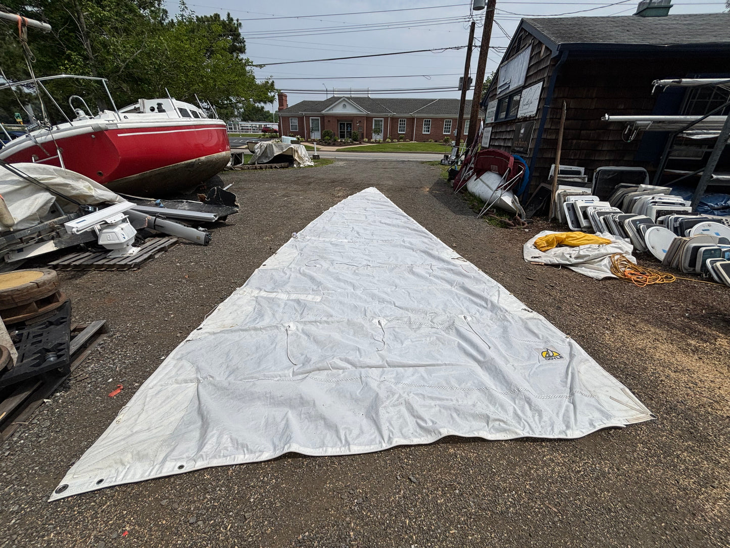 Seadog Main Sail — 28’9” Luff x 30’7” Leech x 10’7” Foot
