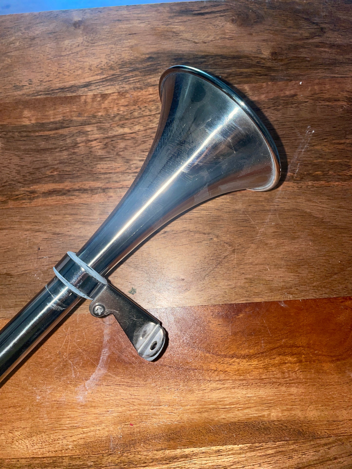 West Marine 12V Single Trumpet Horn