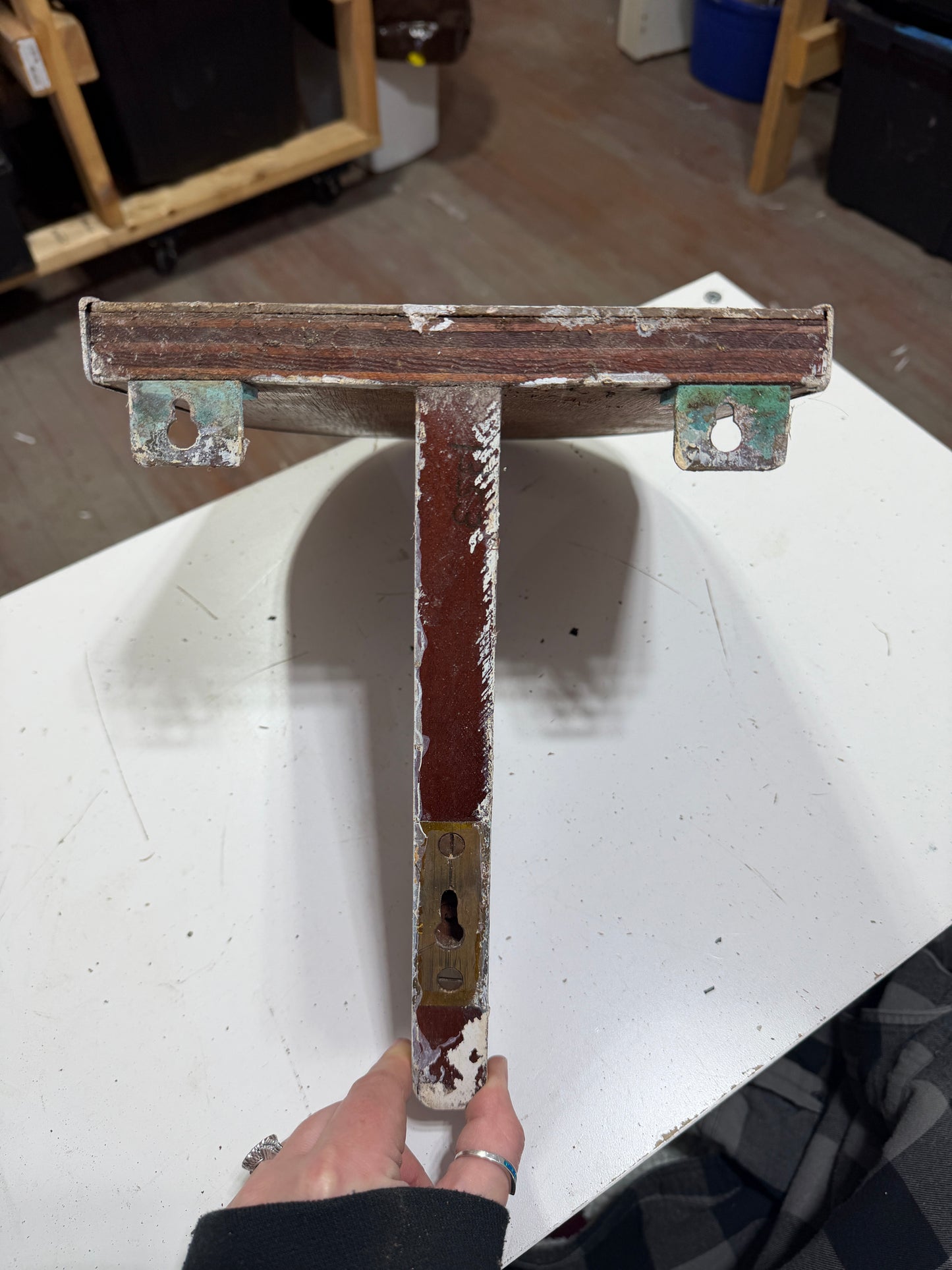 Wall Shelf - Alden Priscilla 1971