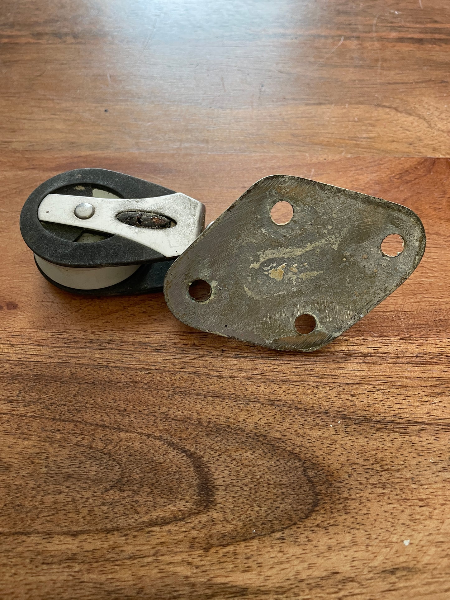 Small Ronstan 1 5/8” Single Block With Bronze Pad Eye