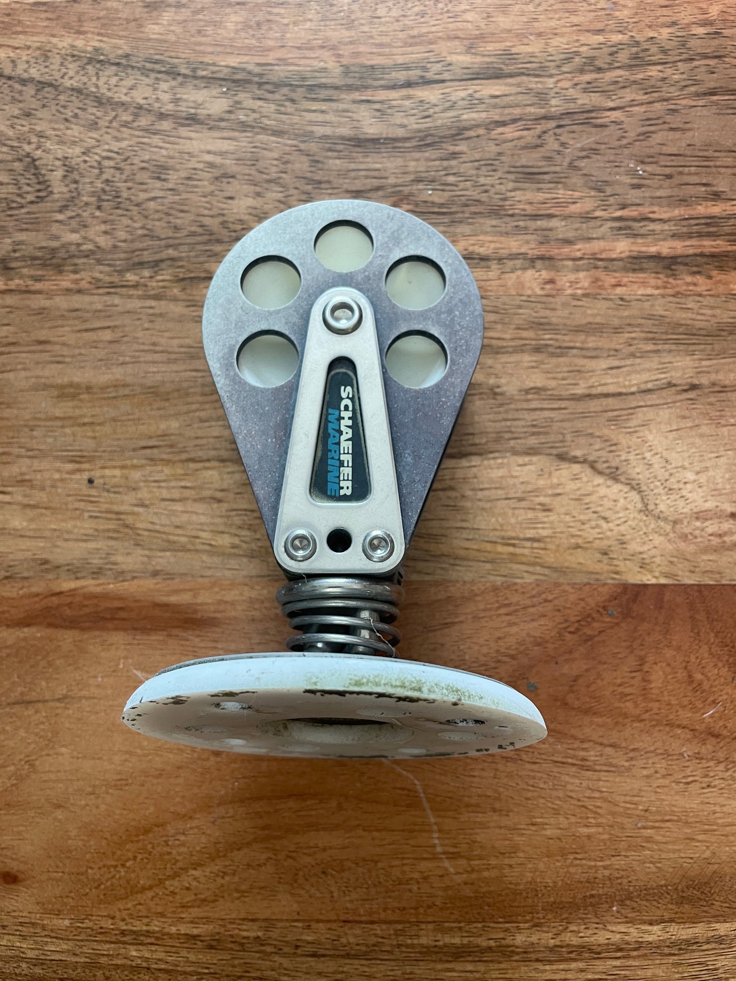 Schaefer 2 3/8” Spring Loaded Standing Block - 9/16” Line