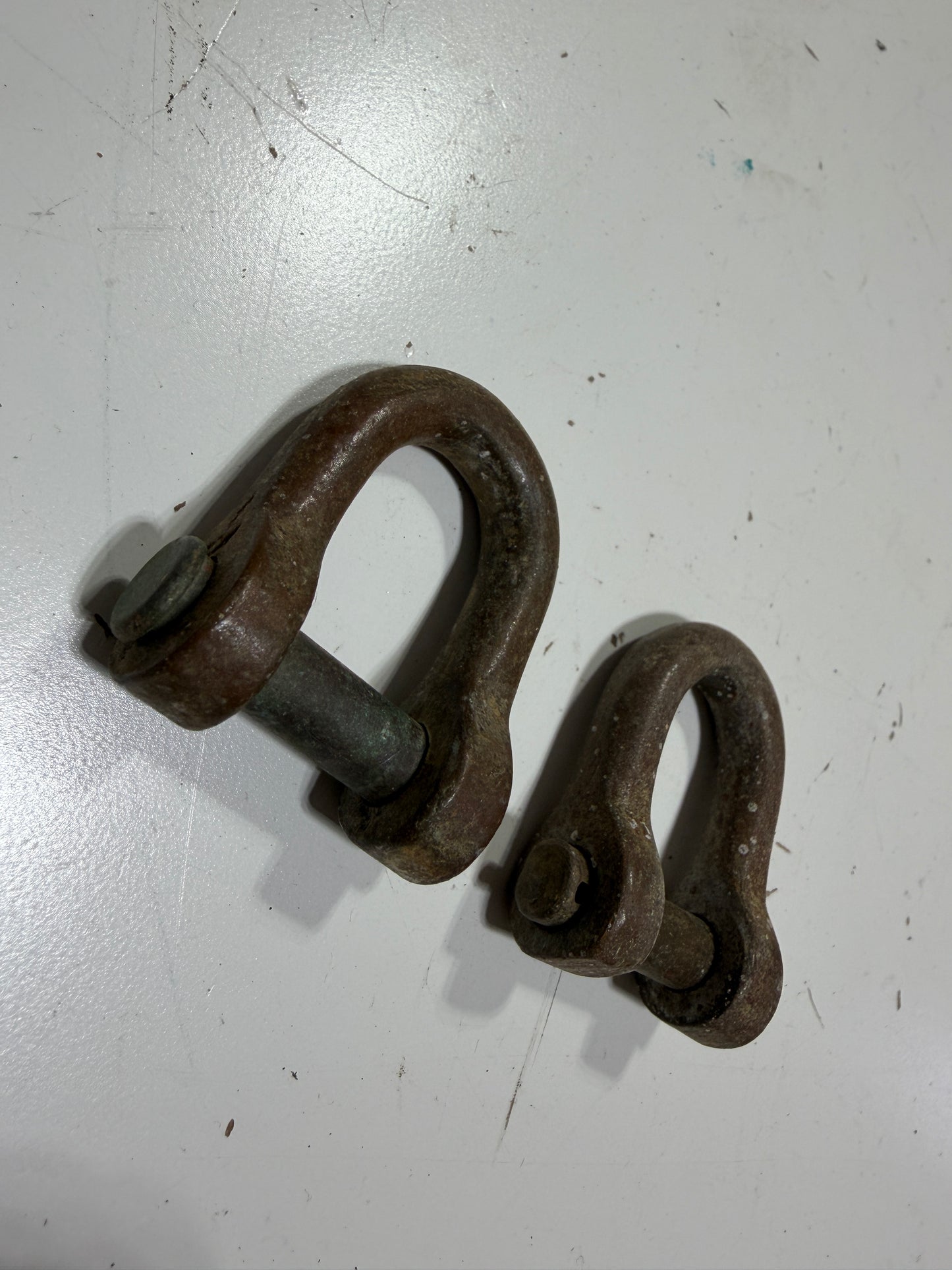 PAIR D Shackles - 1/4" & 5/16" Pin Diameters