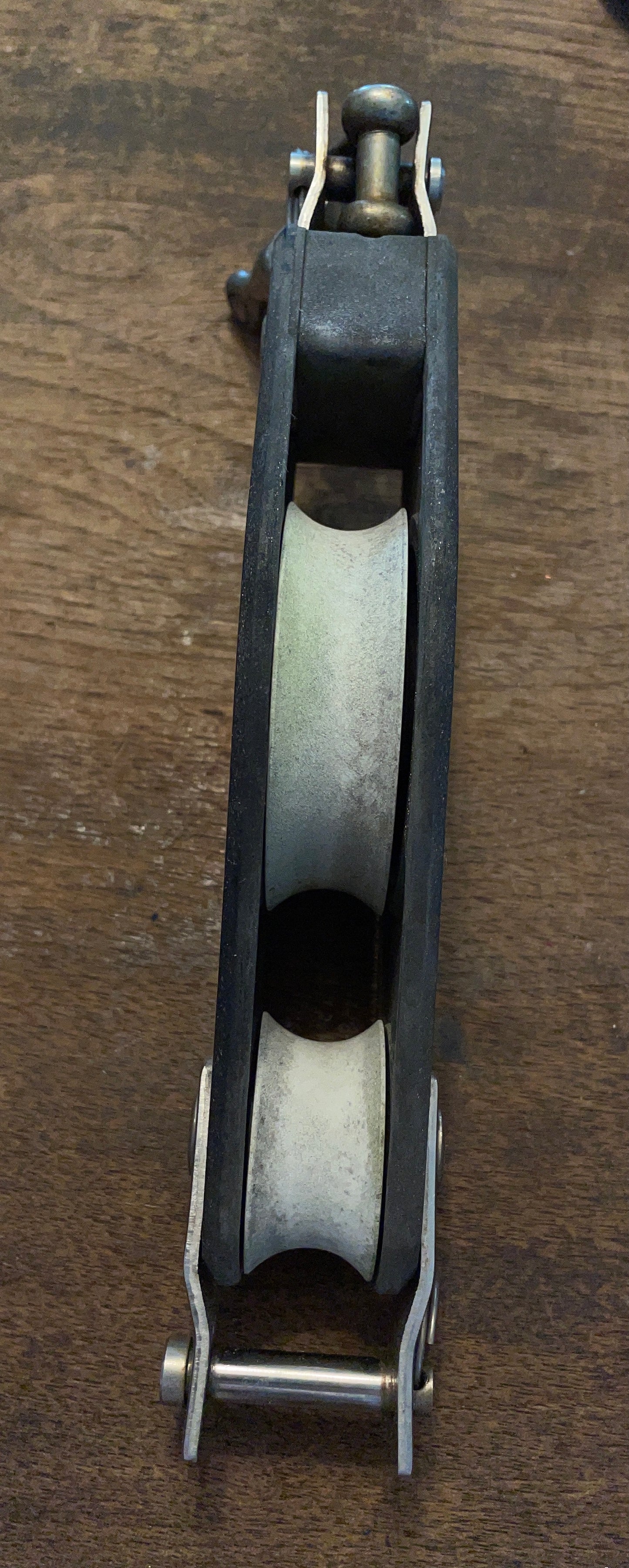 Large Fiddle Block With Becket & Swivel Forked Shackle- 11/16” Line