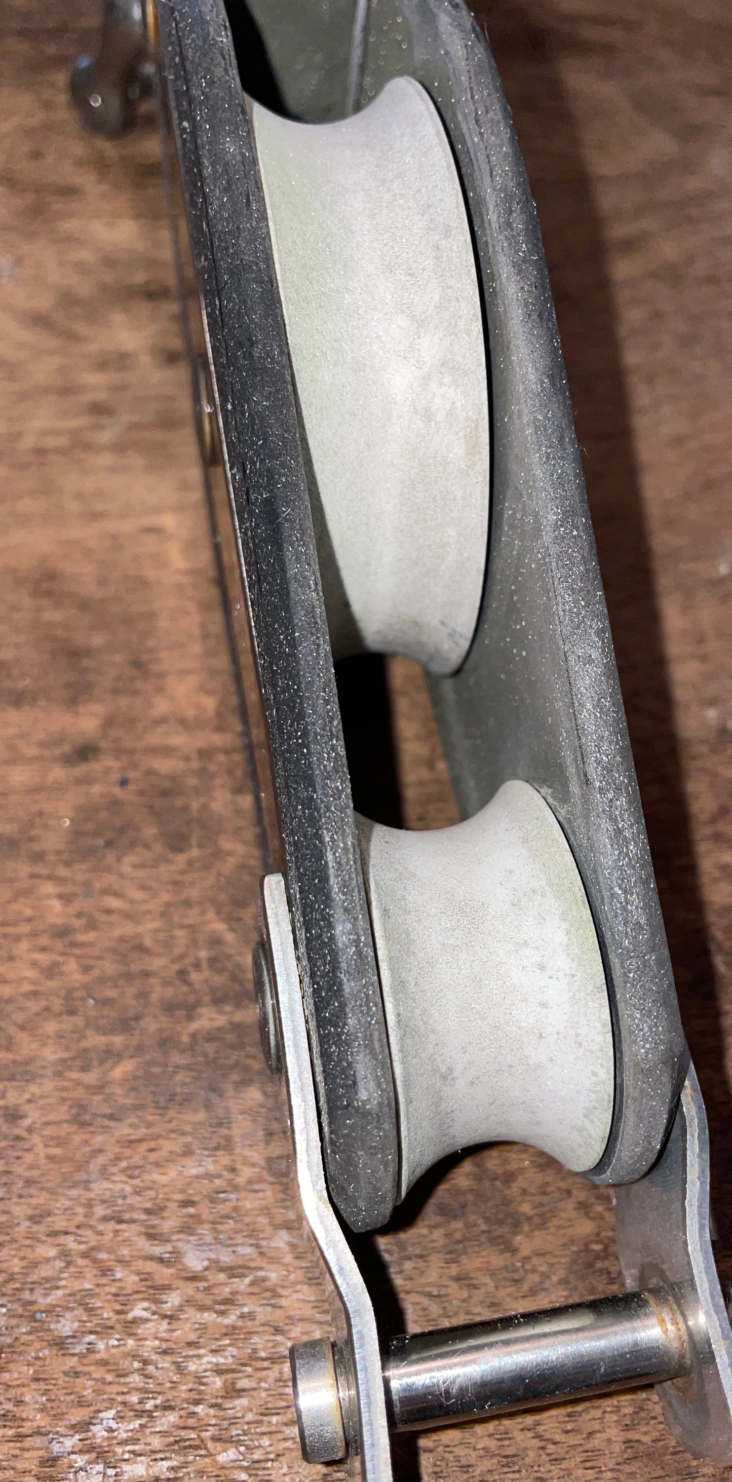 Large Fiddle Block With Becket & Swivel Forked Shackle- 11/16” Line