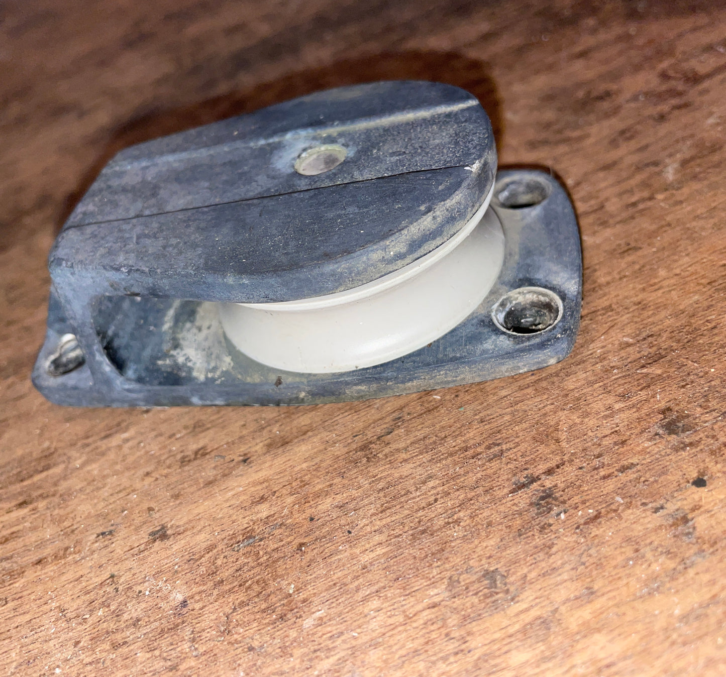 Small Boat Foot Block 2 1/8” Sheave & 1/2” Line