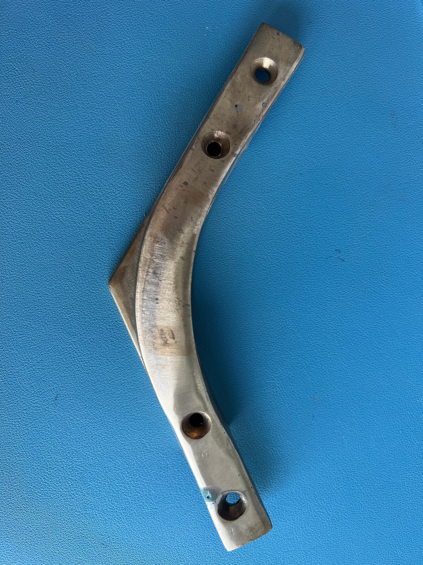 Bronze Quarter Chock Closed Code BB0897
