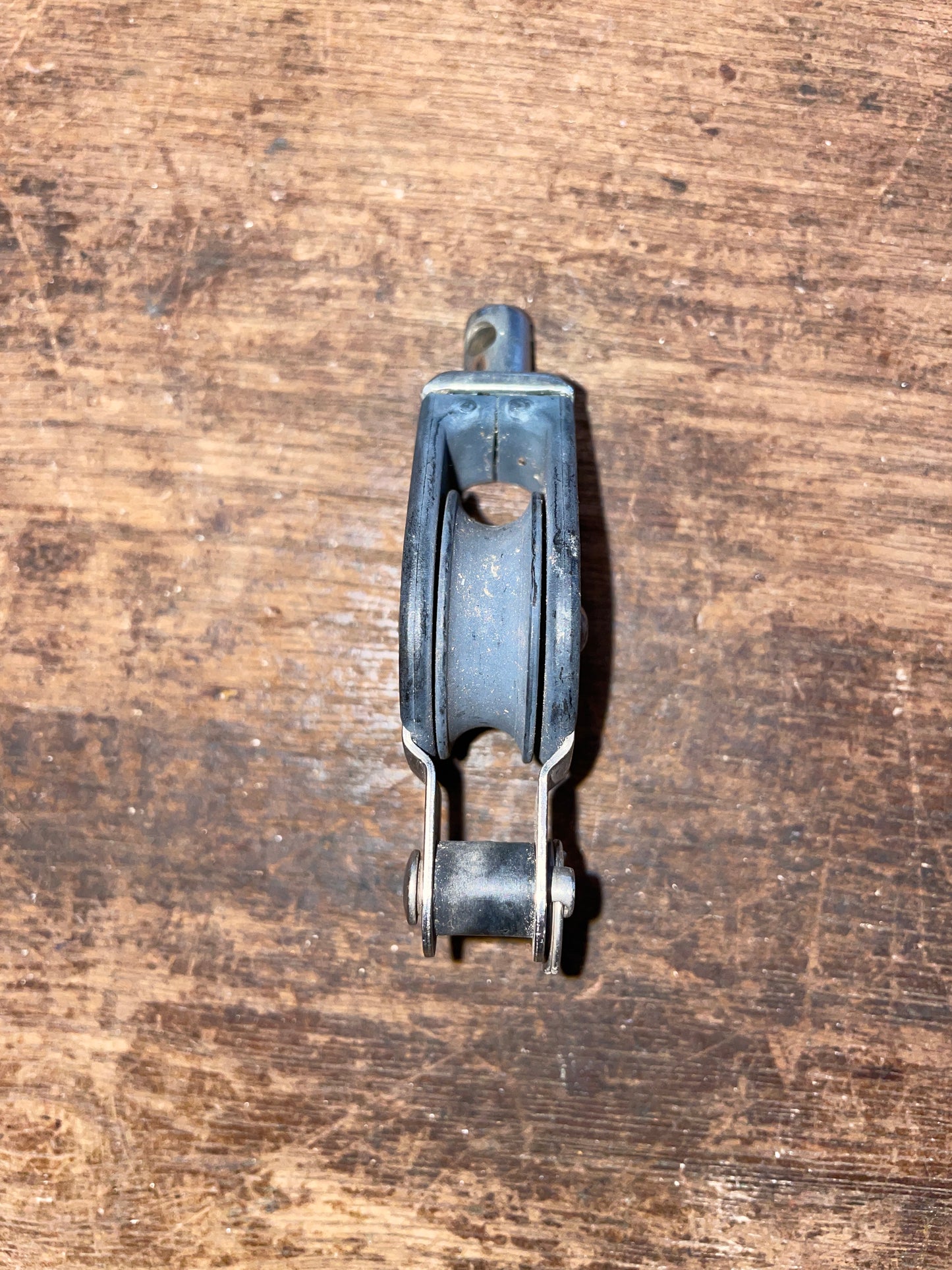 Small Viadana Single Swivel Block 1 1/4” Sheave 1/4” Line With Beckett