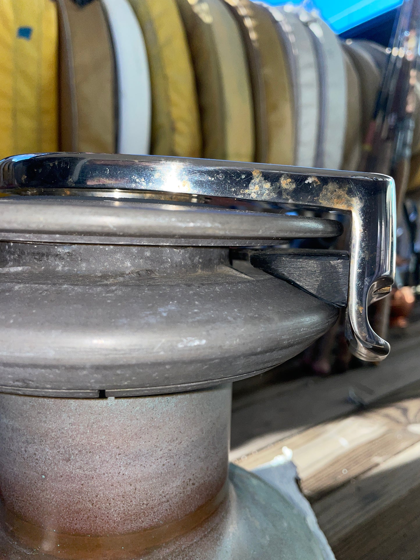 Large Bronze 2 Speed Self Tailing Winch With Mounting Block