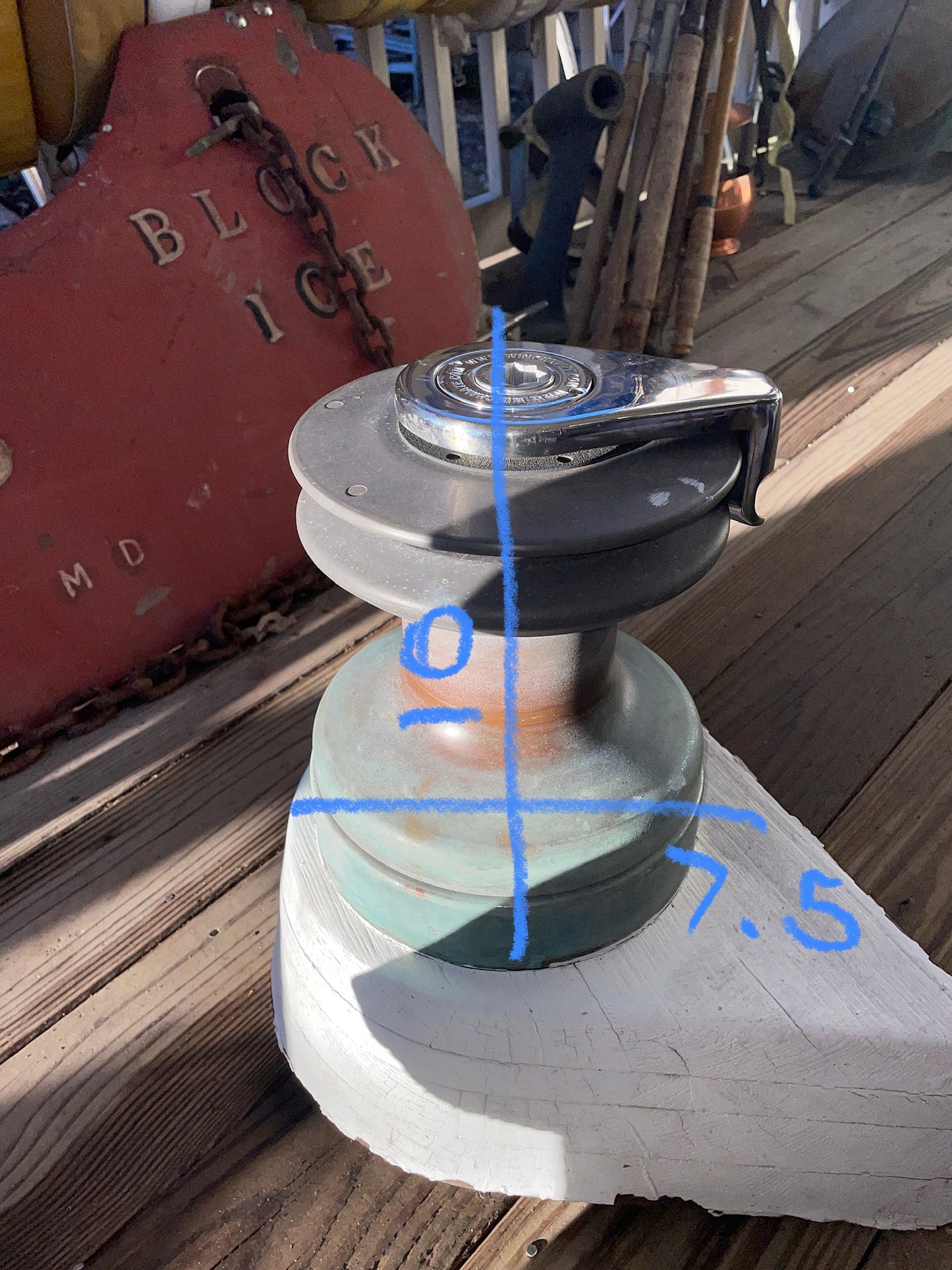 Large Bronze 2 Speed Self Tailing Winch With Mounting Block