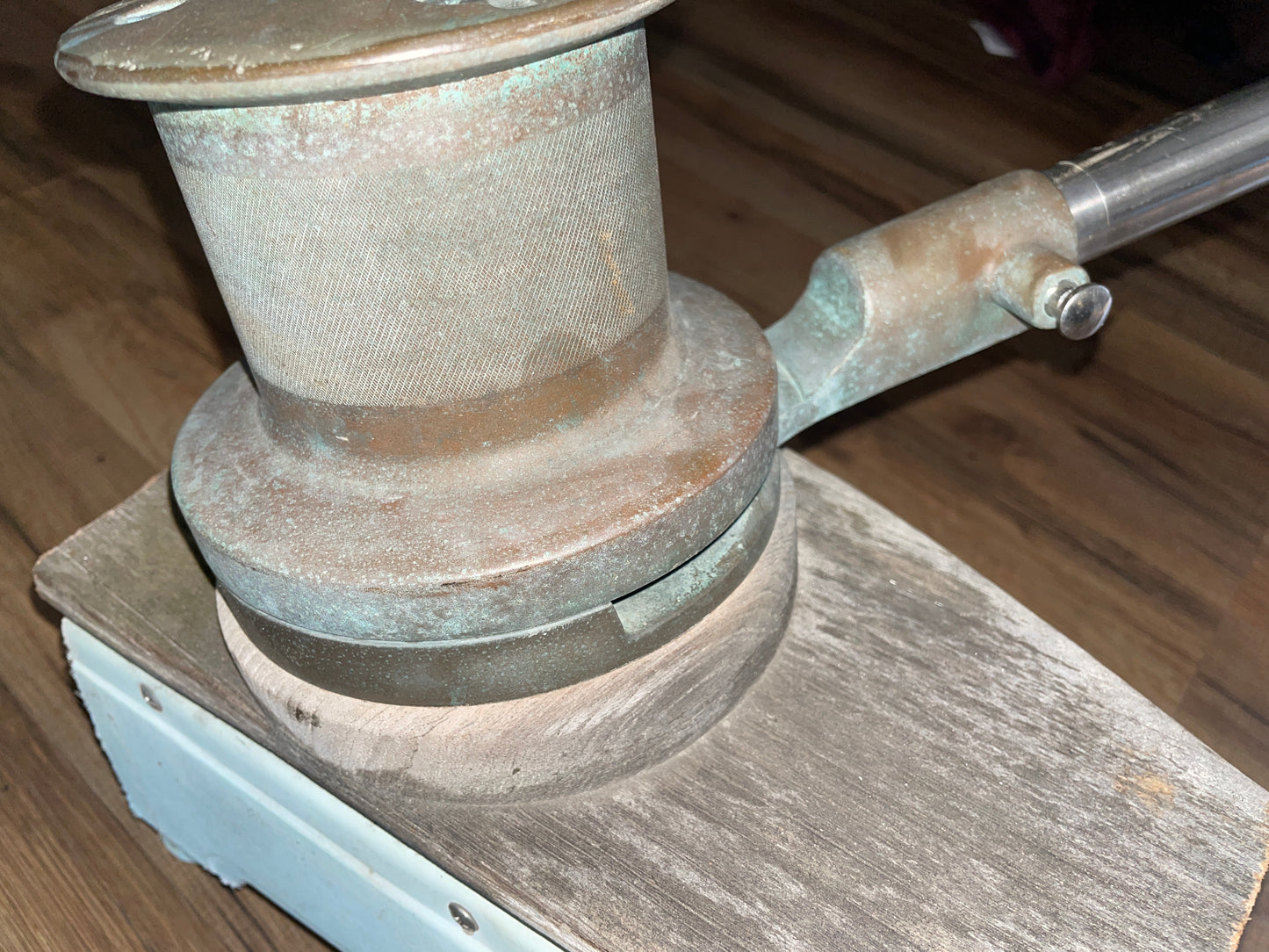 PAIR Lewmar Emsworth Solid Bronze Winches With Handles