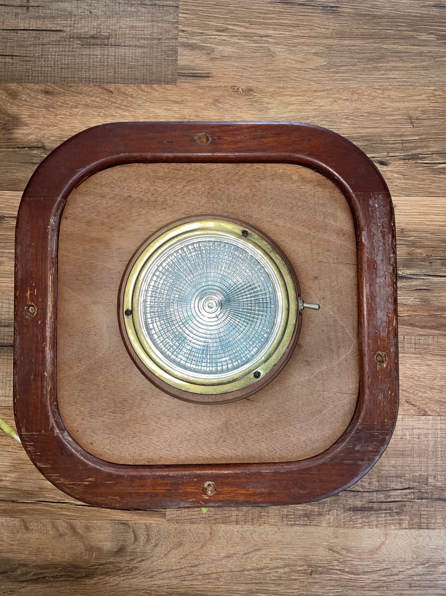 Irwin 38 Interior Light With Mounting Base #92