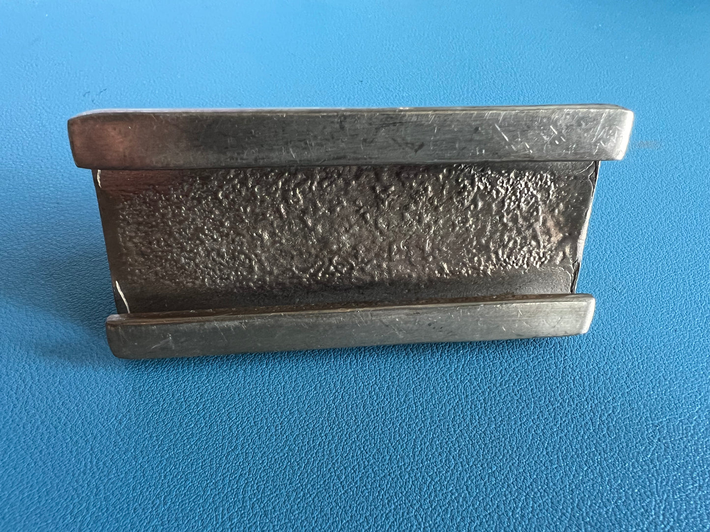 Bronze Back Stay Car HM0037